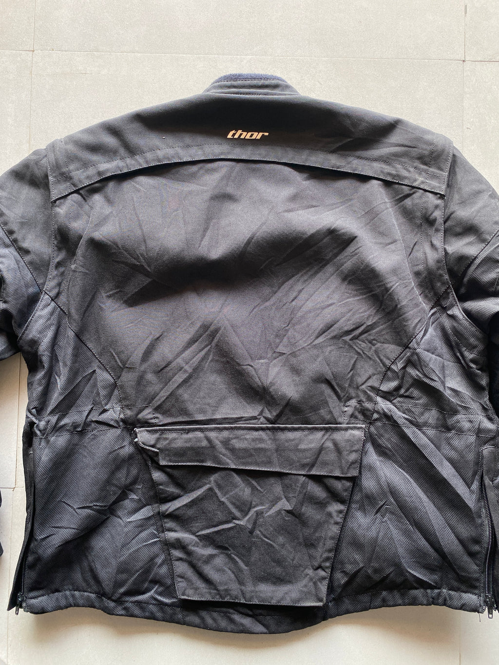 THOR 2009 CONVERTIBLE MOTORCYCLE JACKET - XL