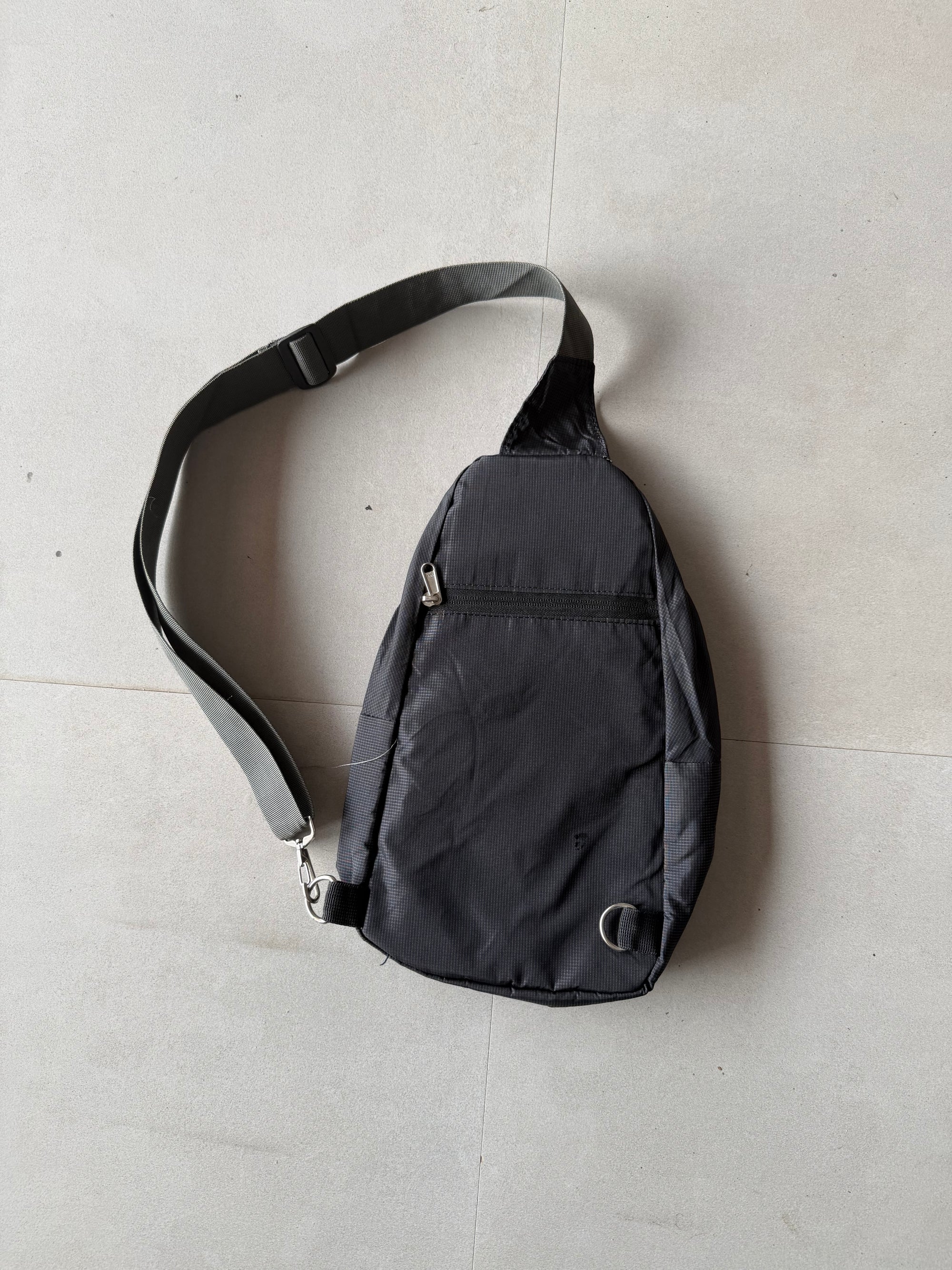 ADIDAS CROSS BODY BAG