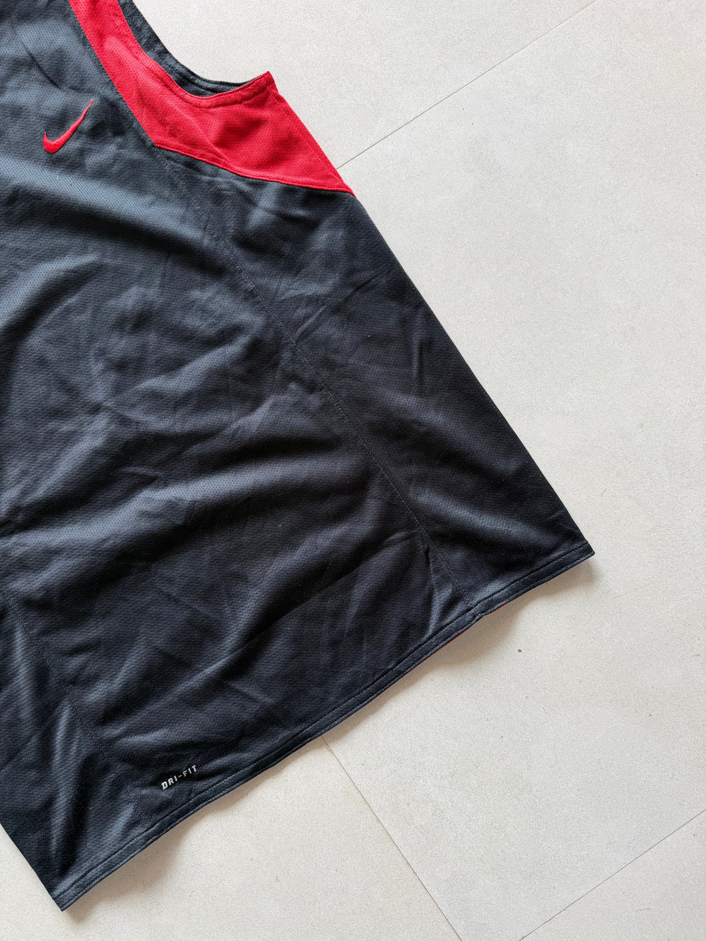 00S NIKE TANK TOP - M