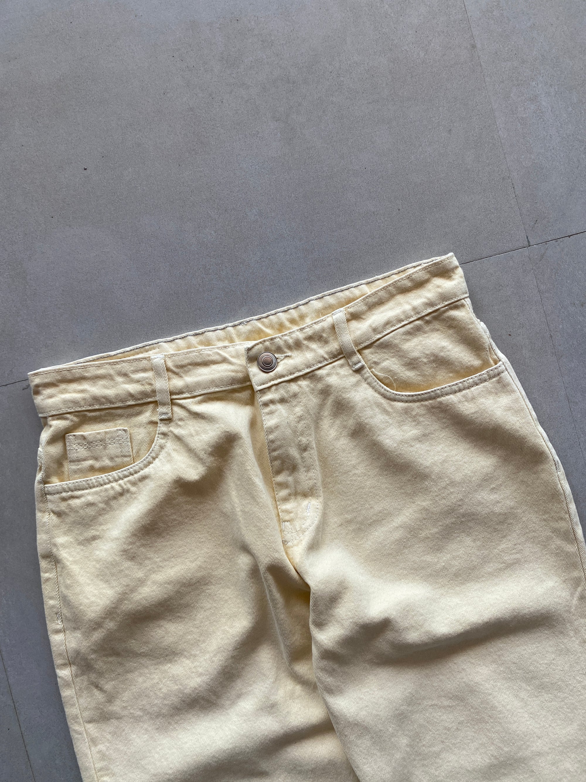 STRIGHT FIT DENIM - M