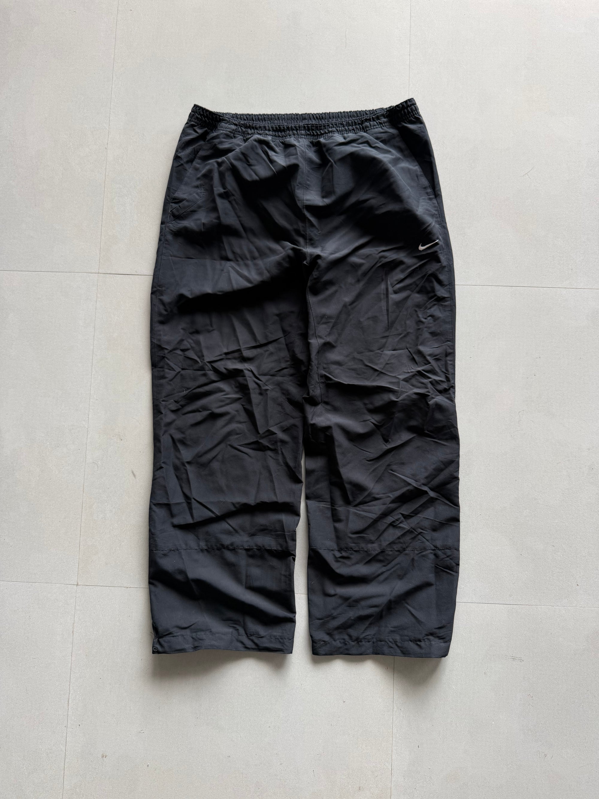NIKE BAGGY TRACK PANT142 - L