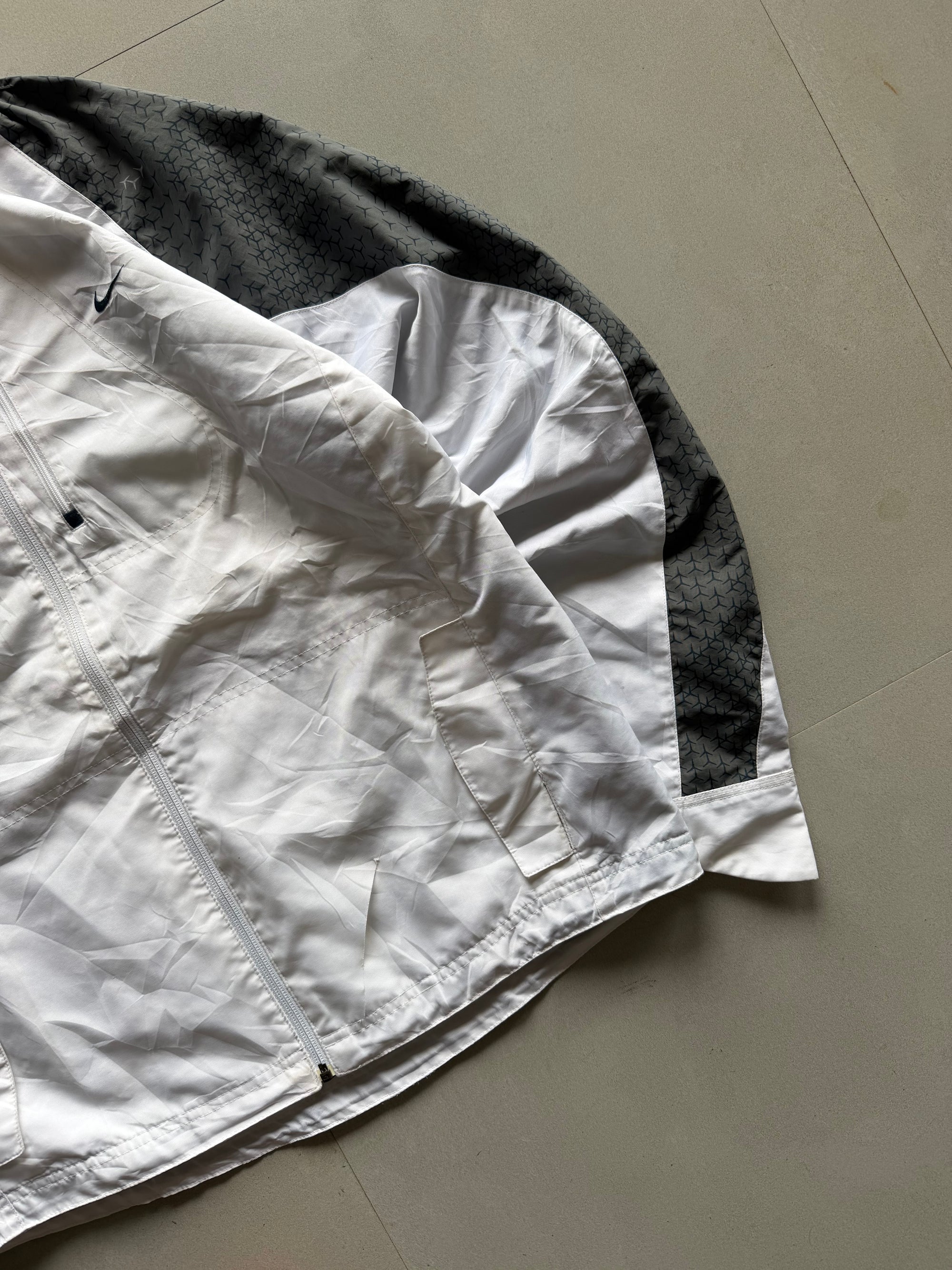 00S NIKE JACKET - L