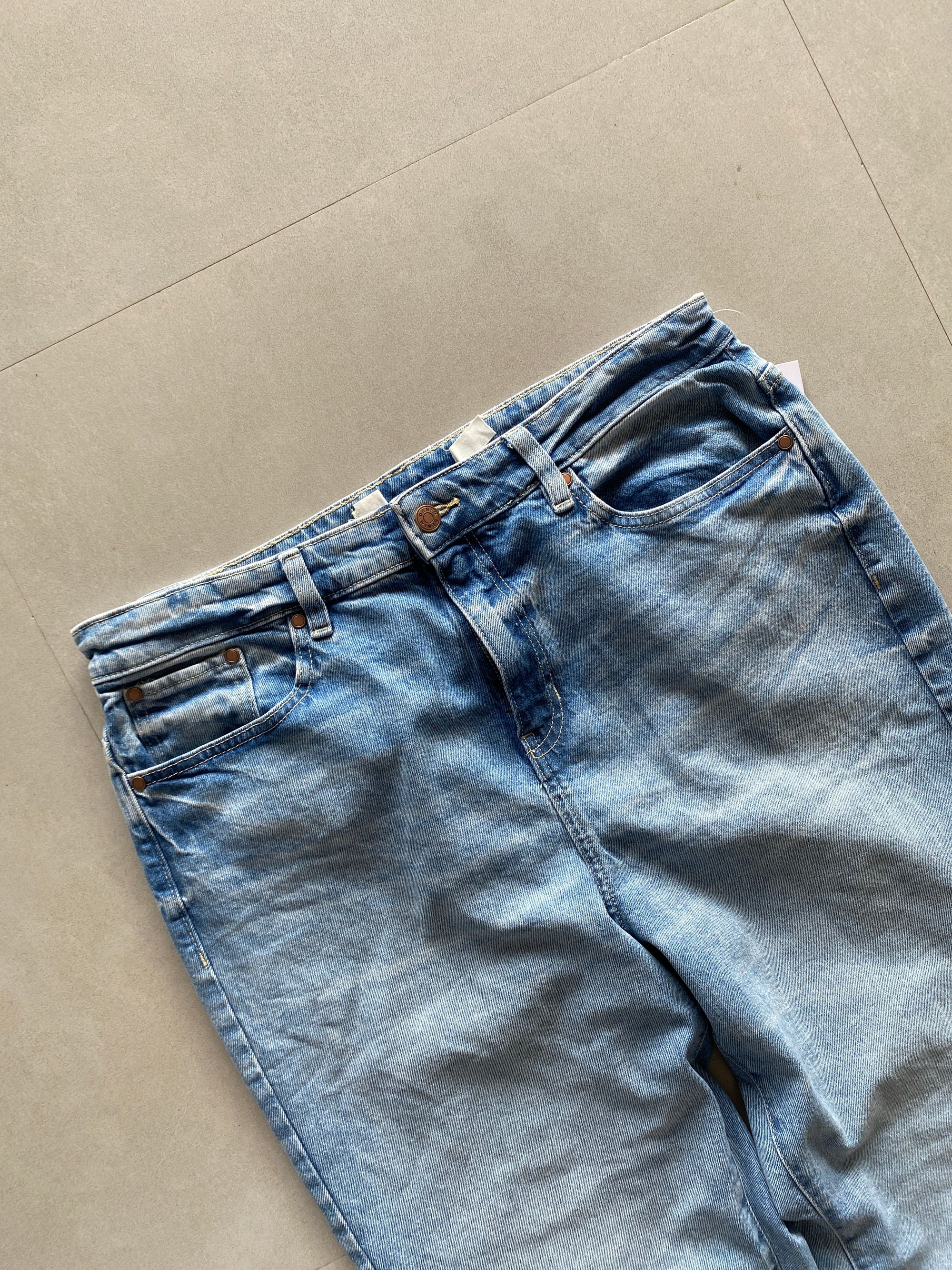 STRIGHT FIT DENIM - L