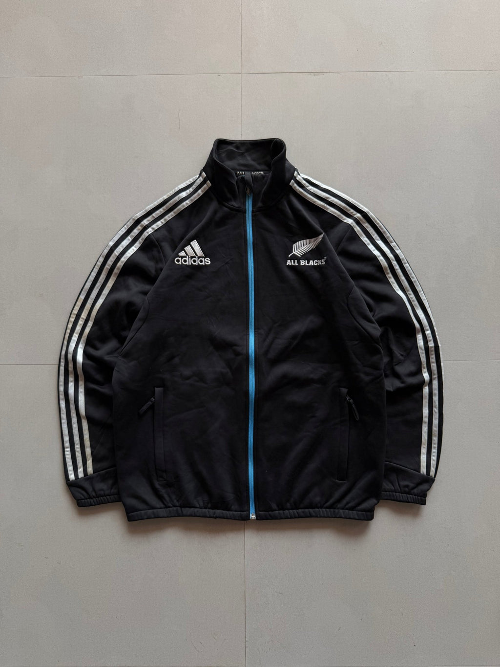 ADIDAS ALL BLACKS JACKET - L - Aged Arc