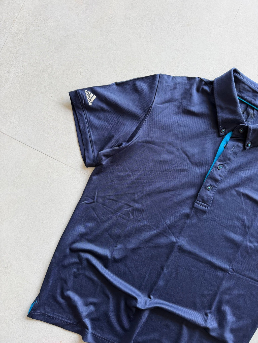 ADIDAS DRI FIT POLO TEE - M - Aged Arc