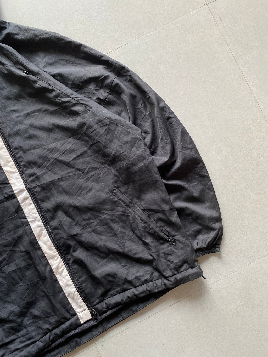 ADIDAS HOODED JACKET - XL - Aged Arc