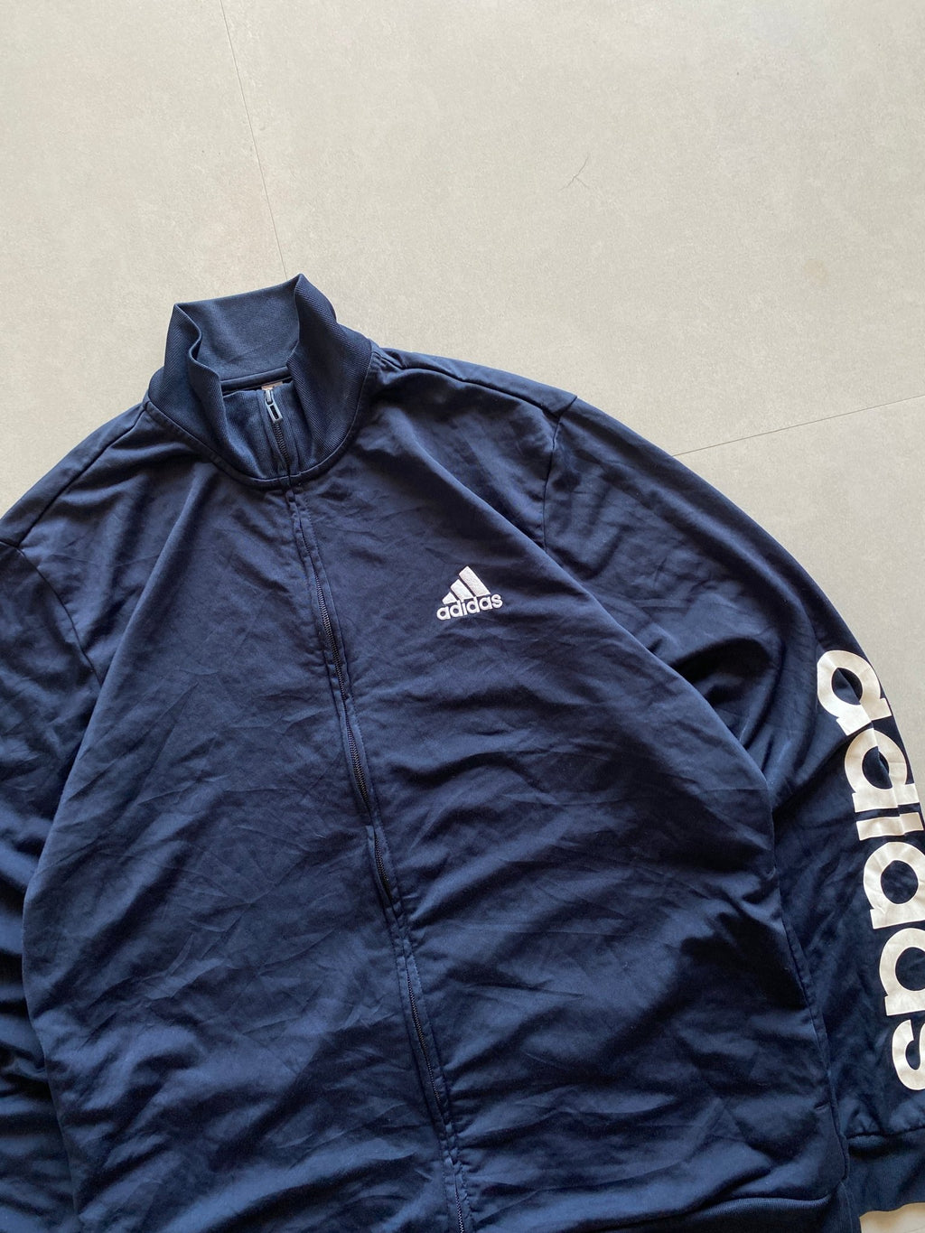 ADIDAS SPELL OUT JACKET - L - Aged Arc