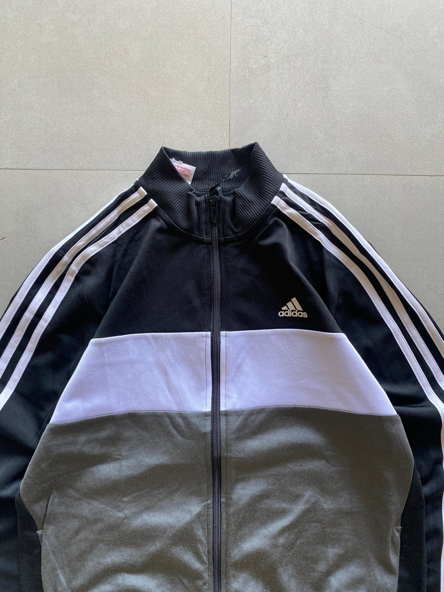 ADIDAS STRIPED JACKET - XS - Aged Arc
