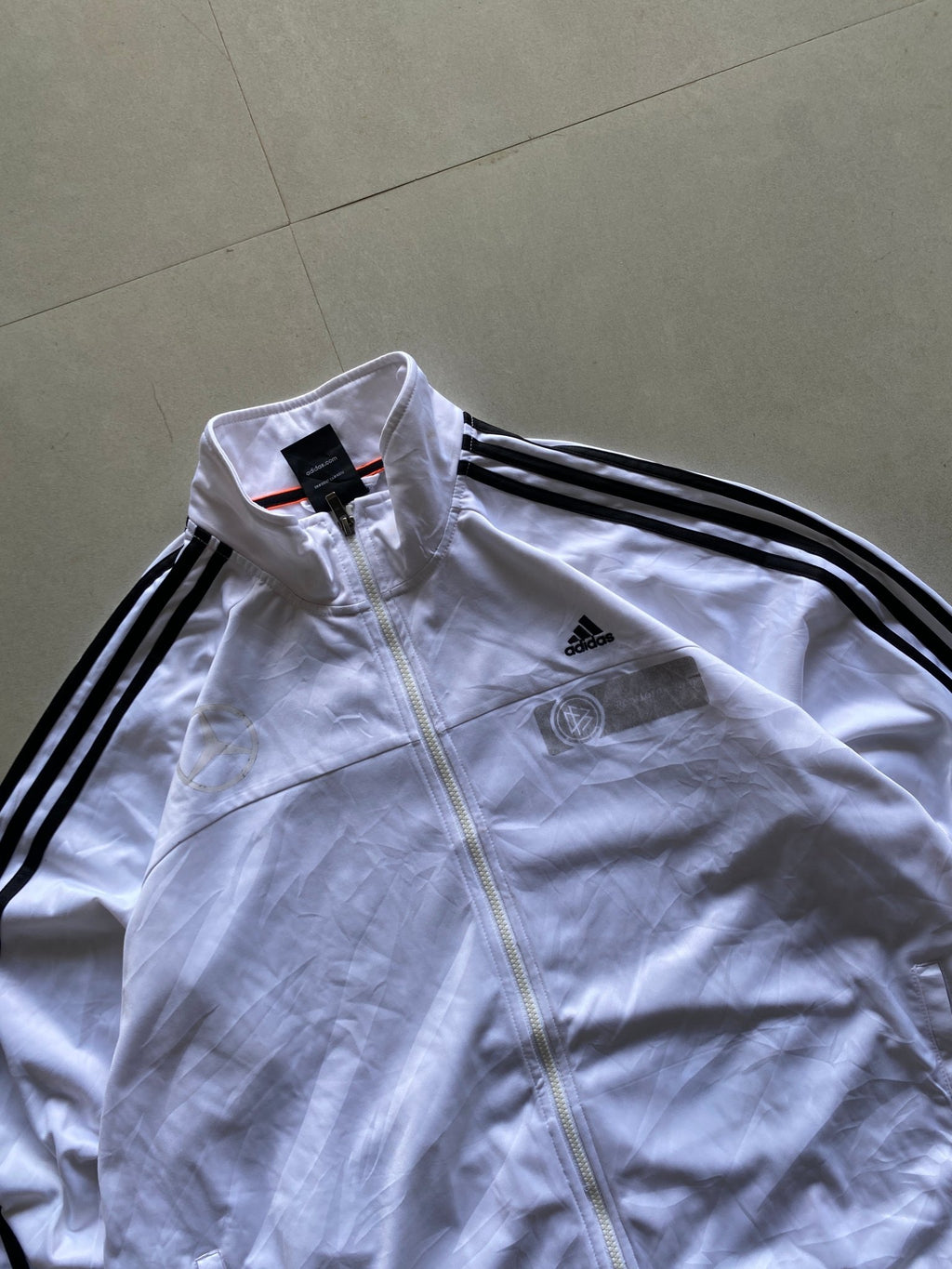 ADIDAS STRIPED JACKET - XXL - Aged Arc