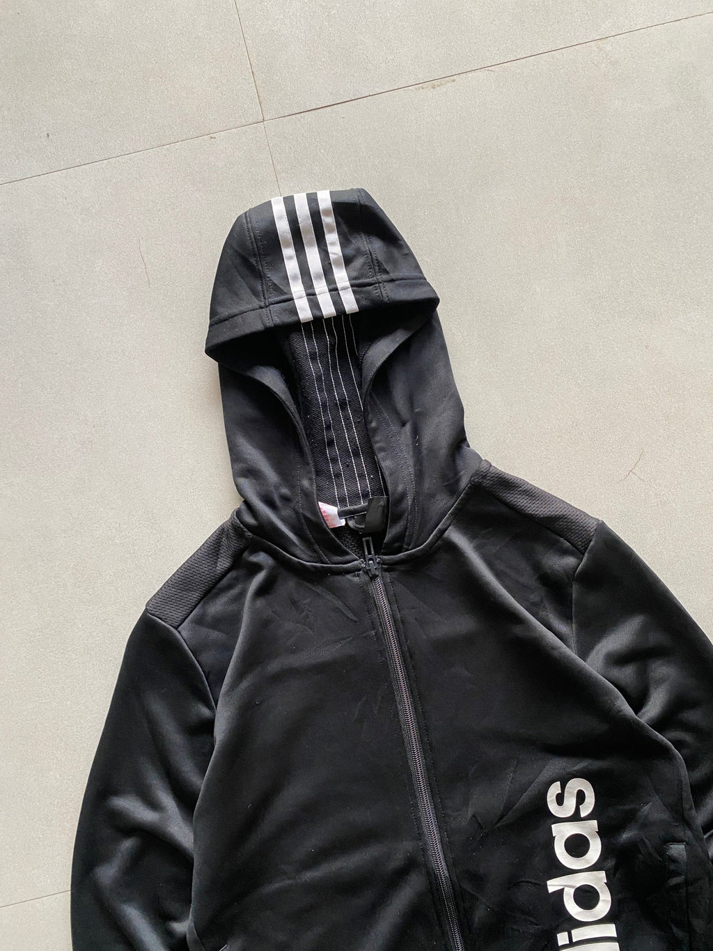 ADIDAS STRIPED SPELL OUT JACKET - XXS - Aged Arc