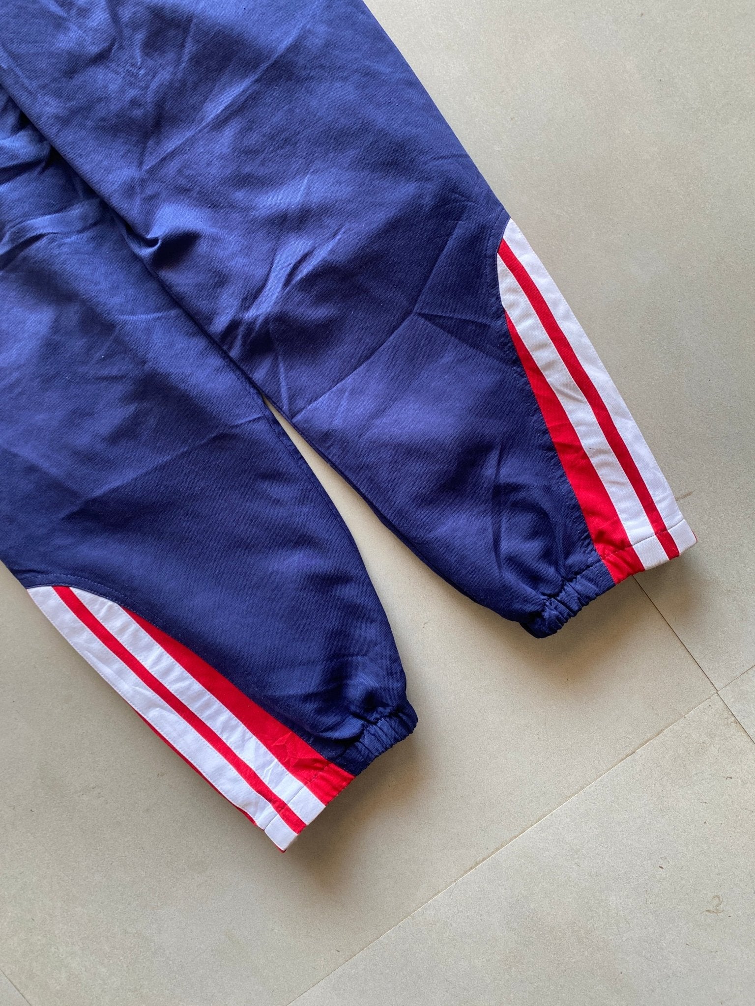 ADIDAS TRACK PANT - XS - Aged Arc