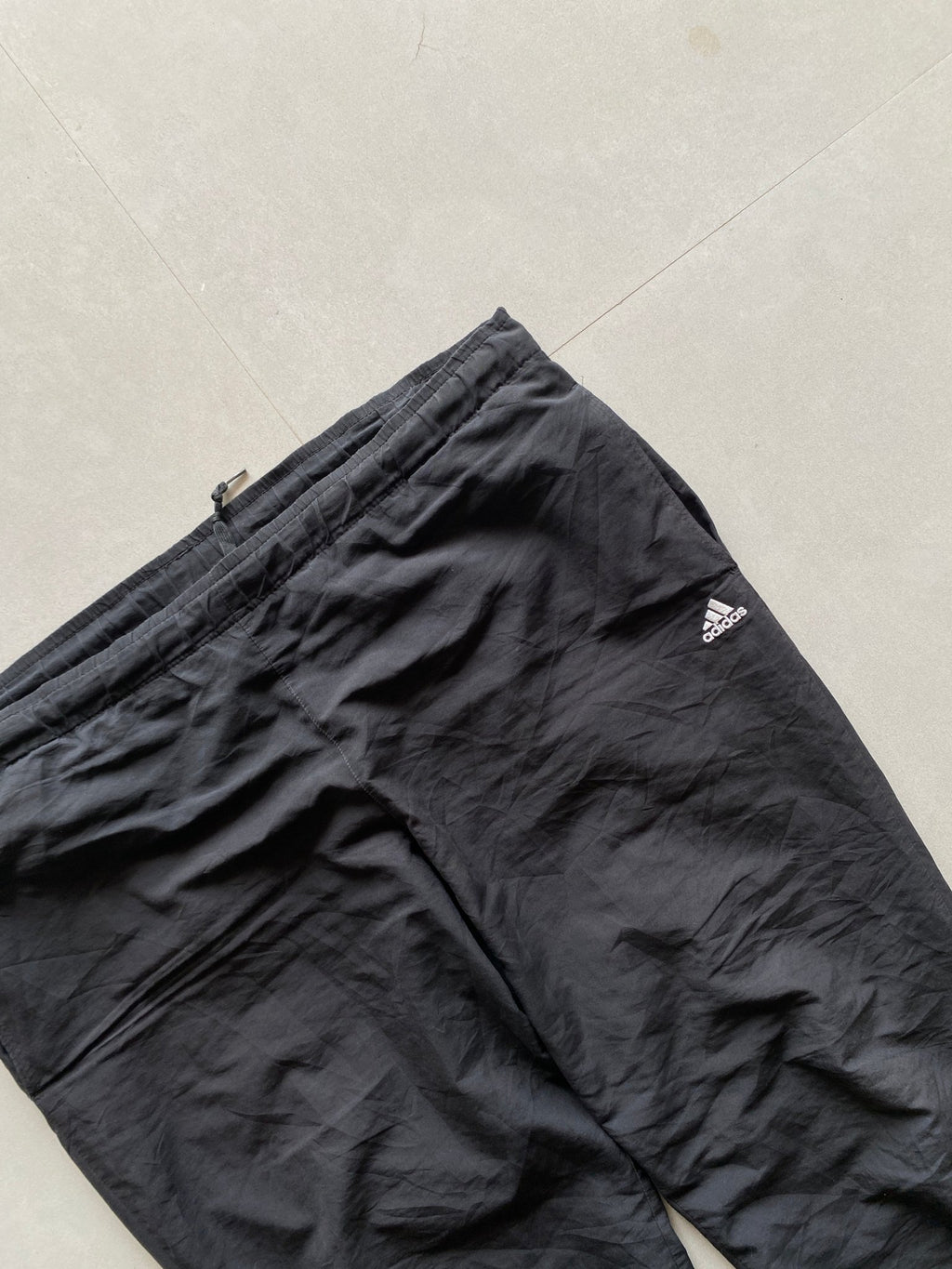 ADIDAS TRACK PANT - XXL - Aged Arc