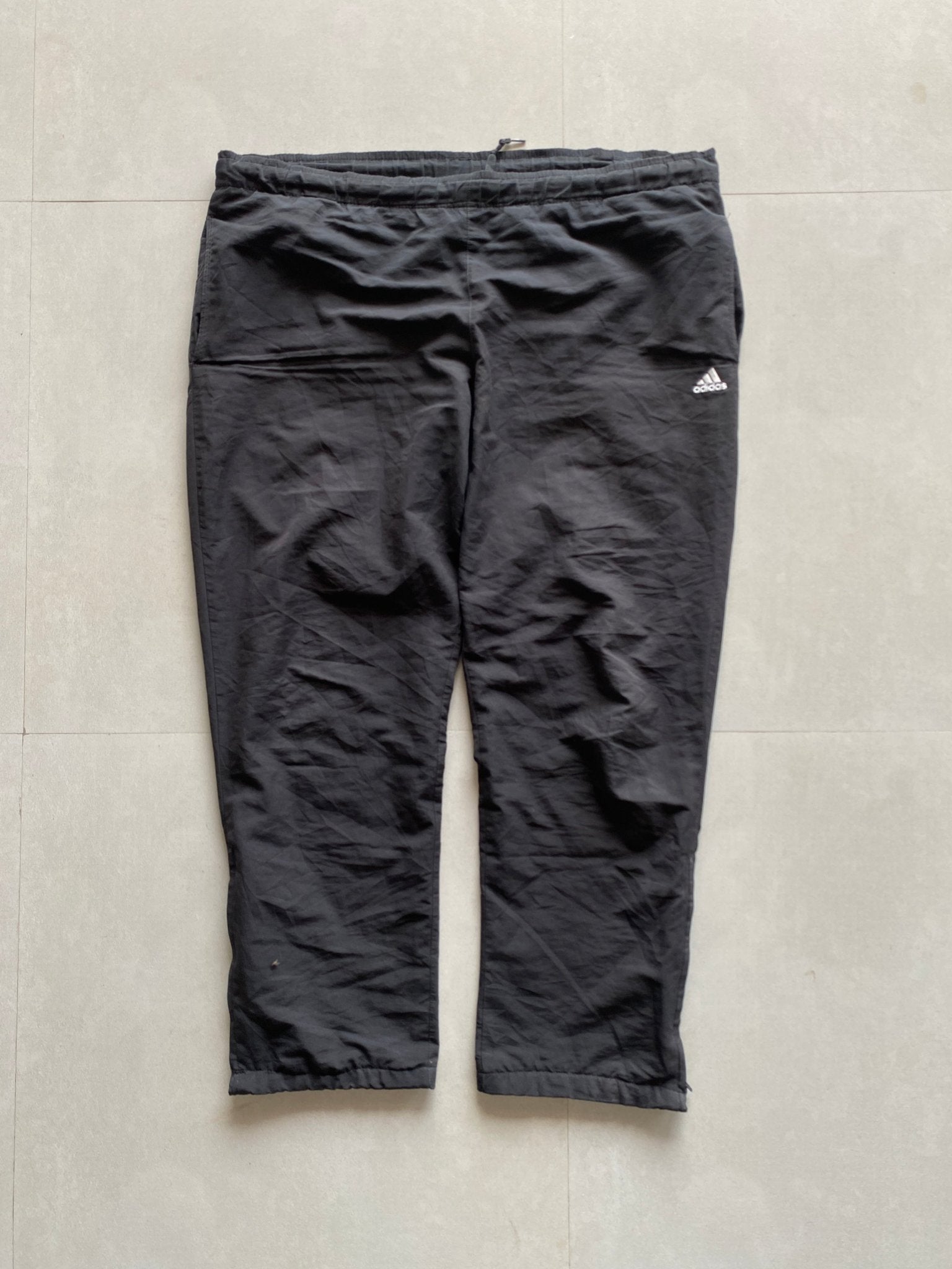 ADIDAS TRACK PANT - XXL - Aged Arc