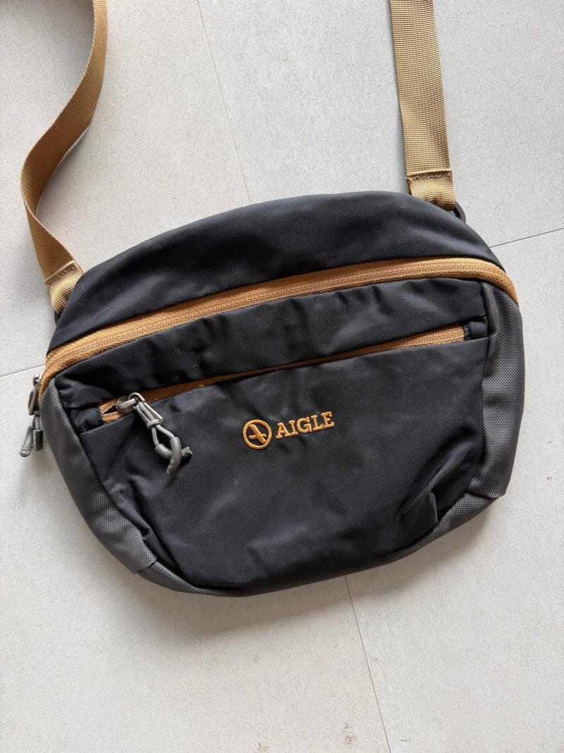 AIGLE SHOULDER BAG - Aged Arc