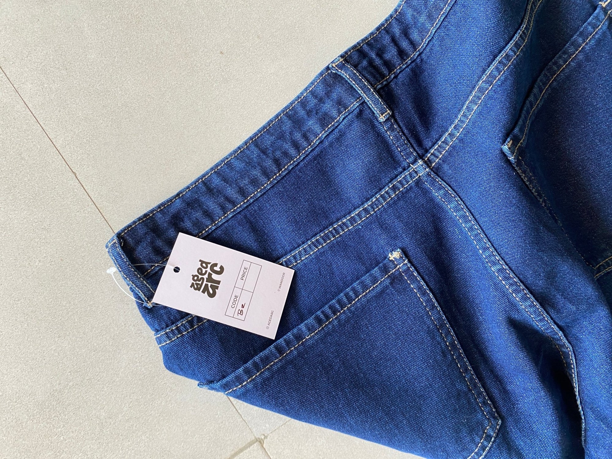 B2 BAGGY WIDE LEG DENIM - L - Aged Arc