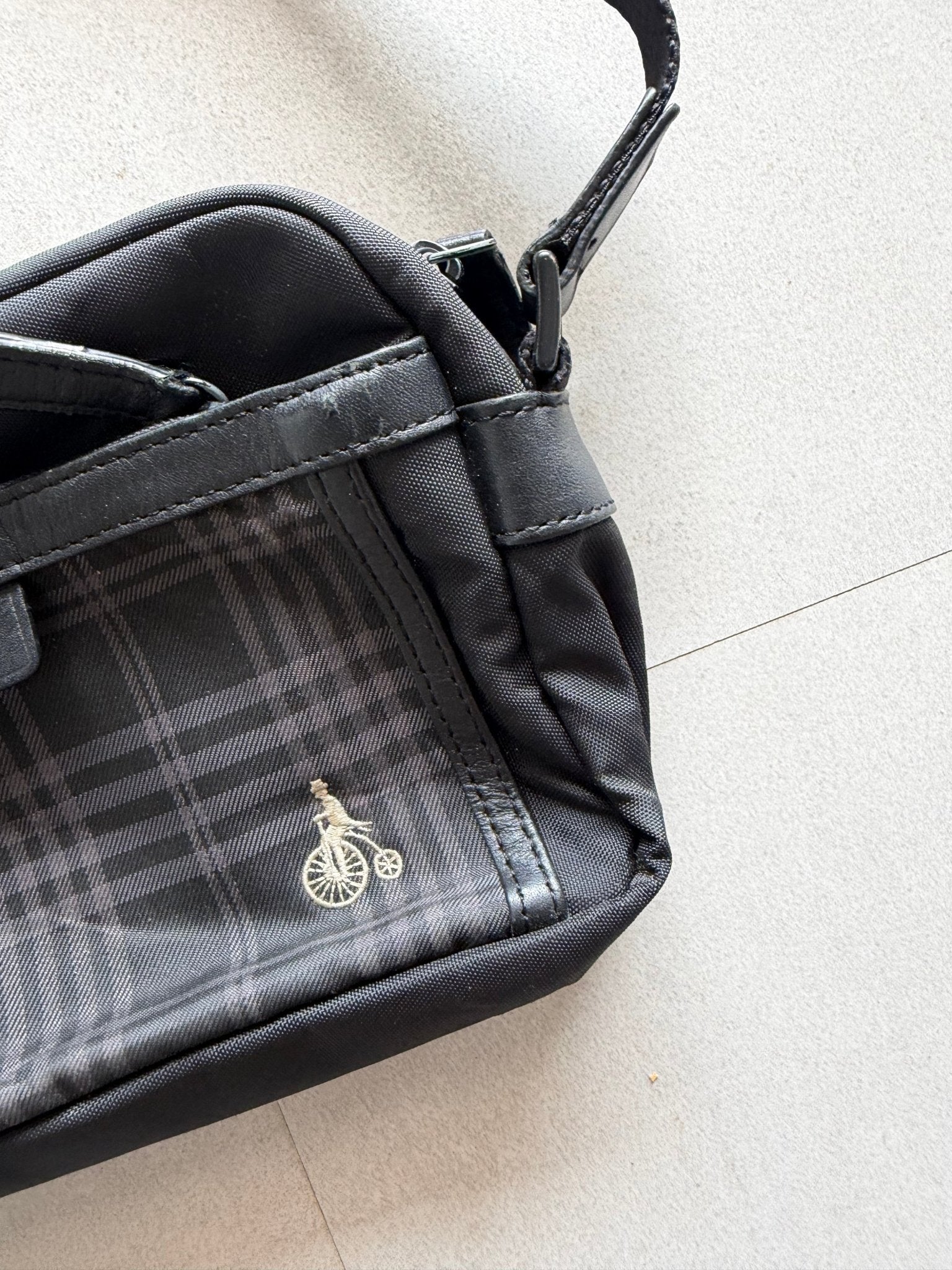 BEAN POLE SLING BAG - Aged Arc