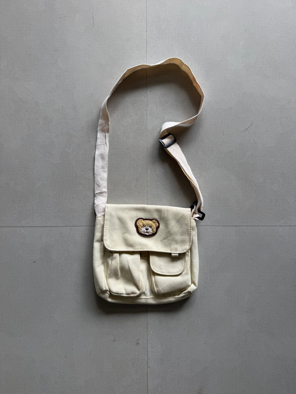 BEAR SLING BAG - Aged Arc