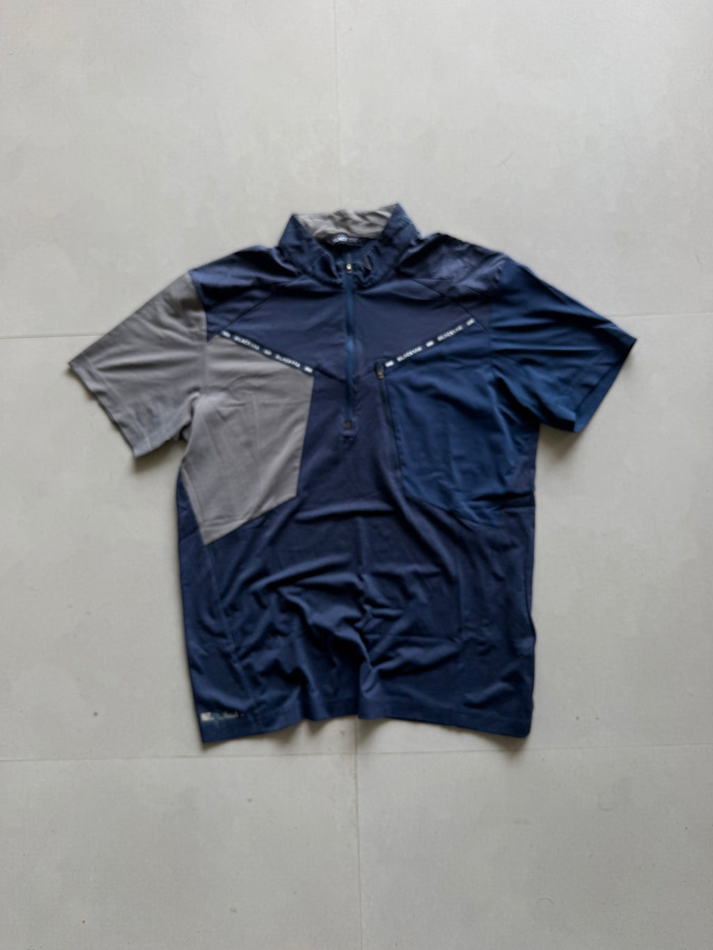 BLACK YAK TECHNICAL SHIRT - M - Aged Arc