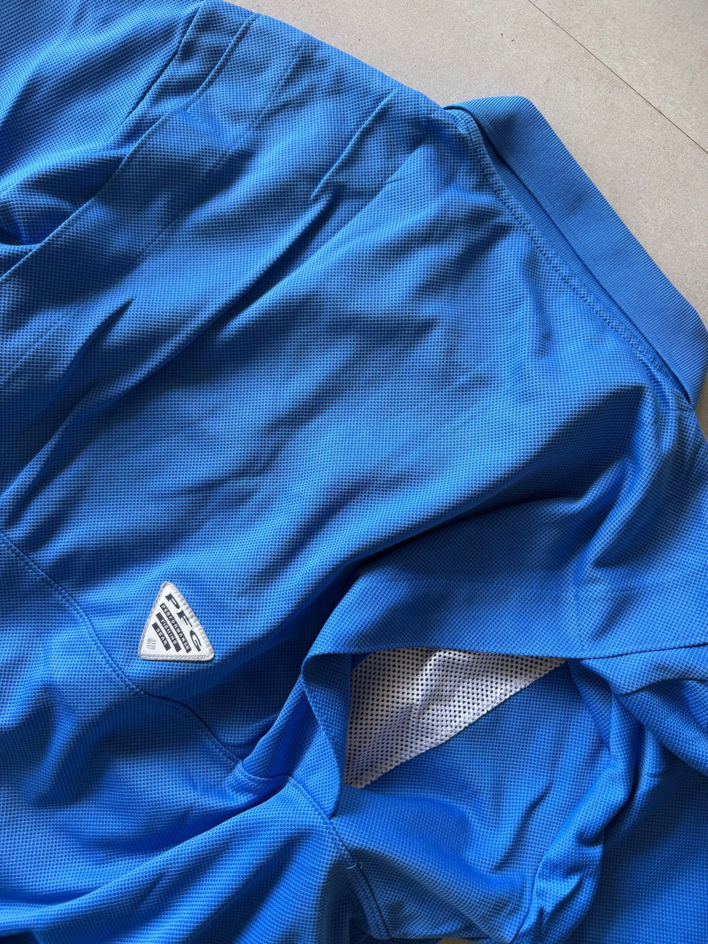 COLUMBIA PFG POLO TEE - M - Aged Arc