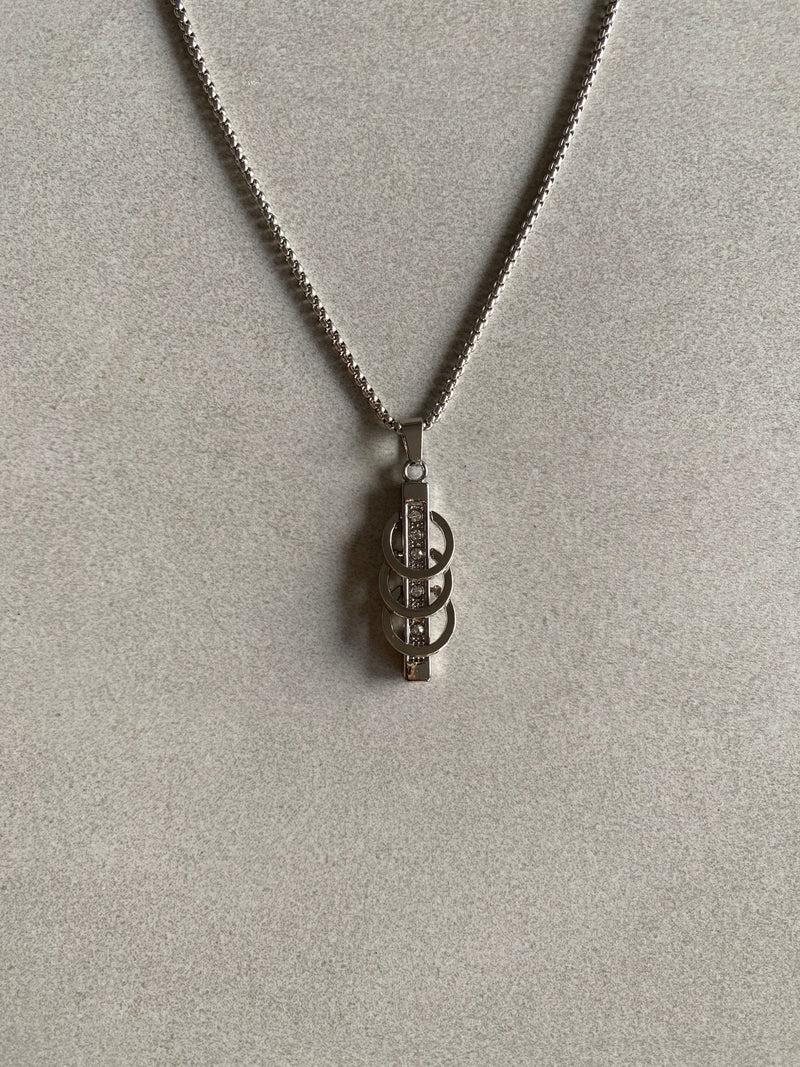 DIAMOND CIRCLE PENDANT CHAIN - Aged Arc