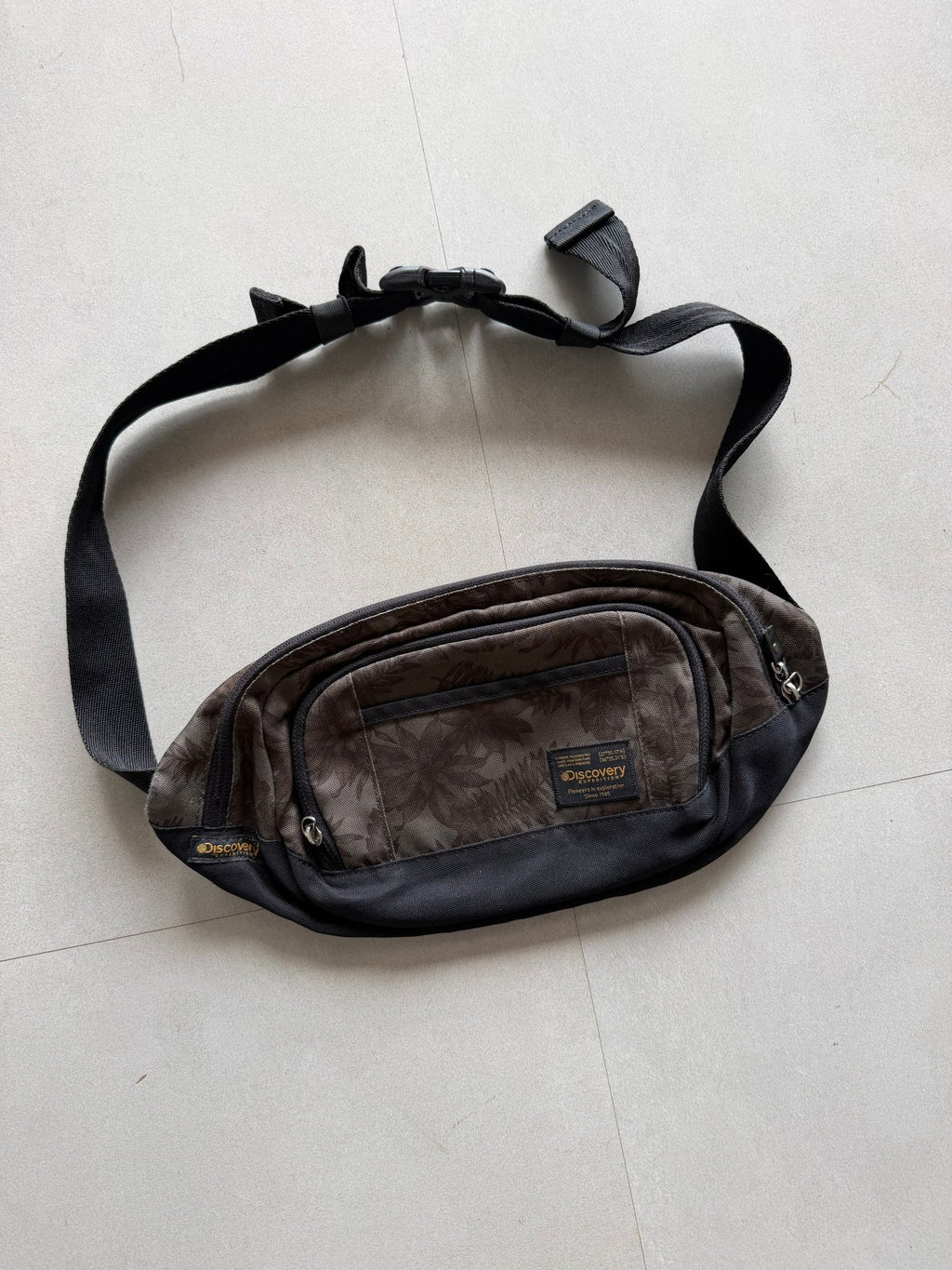 DISCOVERY FANNY PACK - Aged Arc