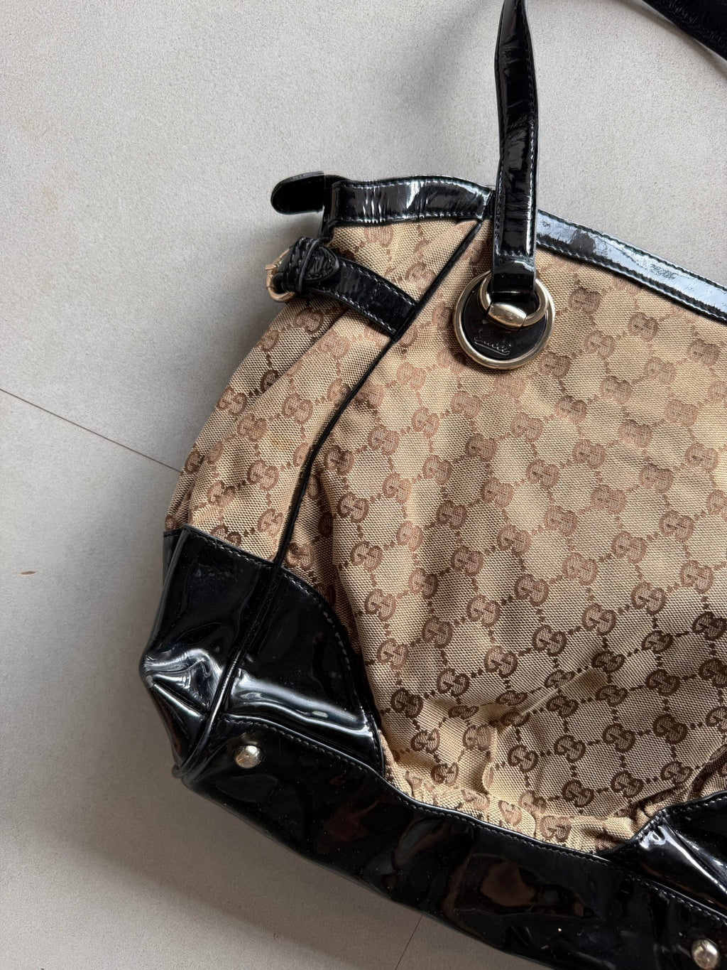 GUCCI HAND BAG - Aged Arc