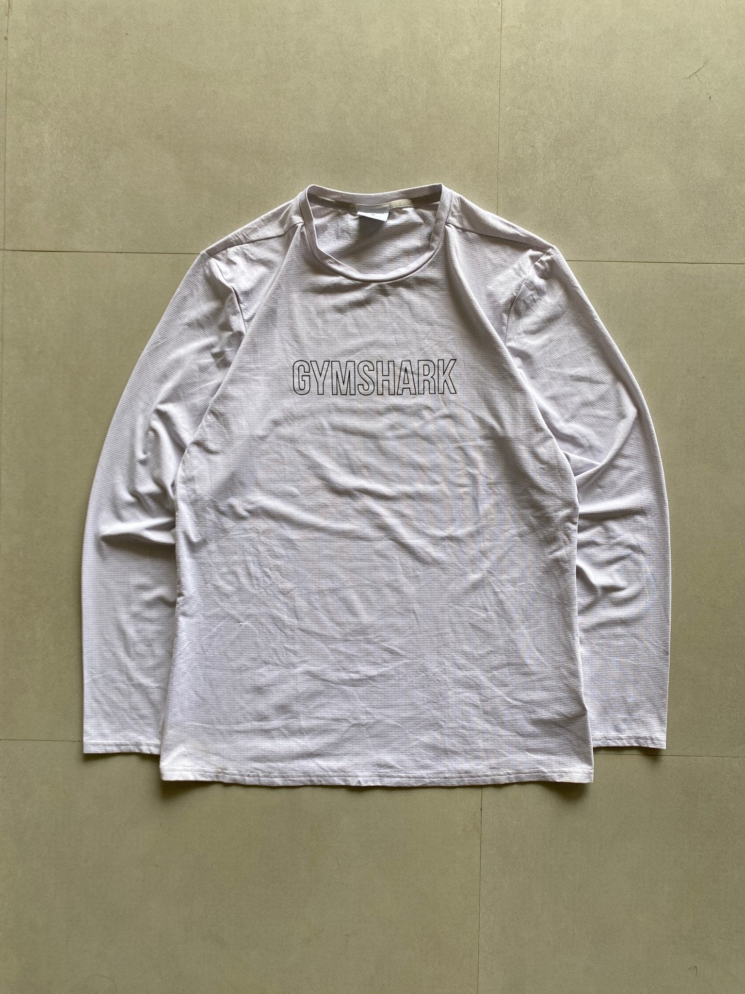 GYM SHARK FULL SLEEVE TEE - M - Aged Arc