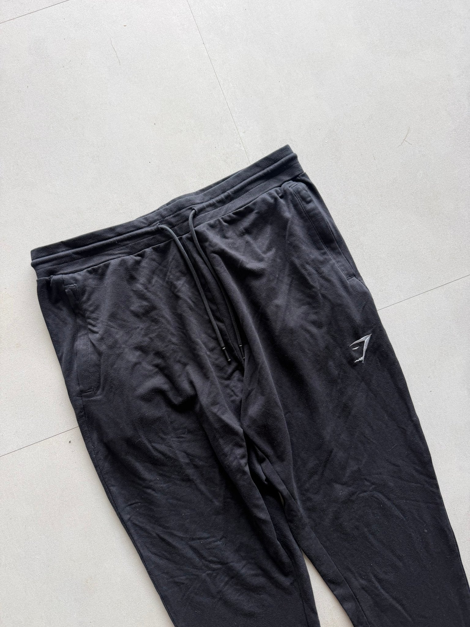 GYM SHARK PANT - M - Aged Arc