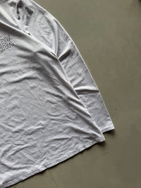 GYM SHARK SPELL OUT TEE - M - Aged Arc