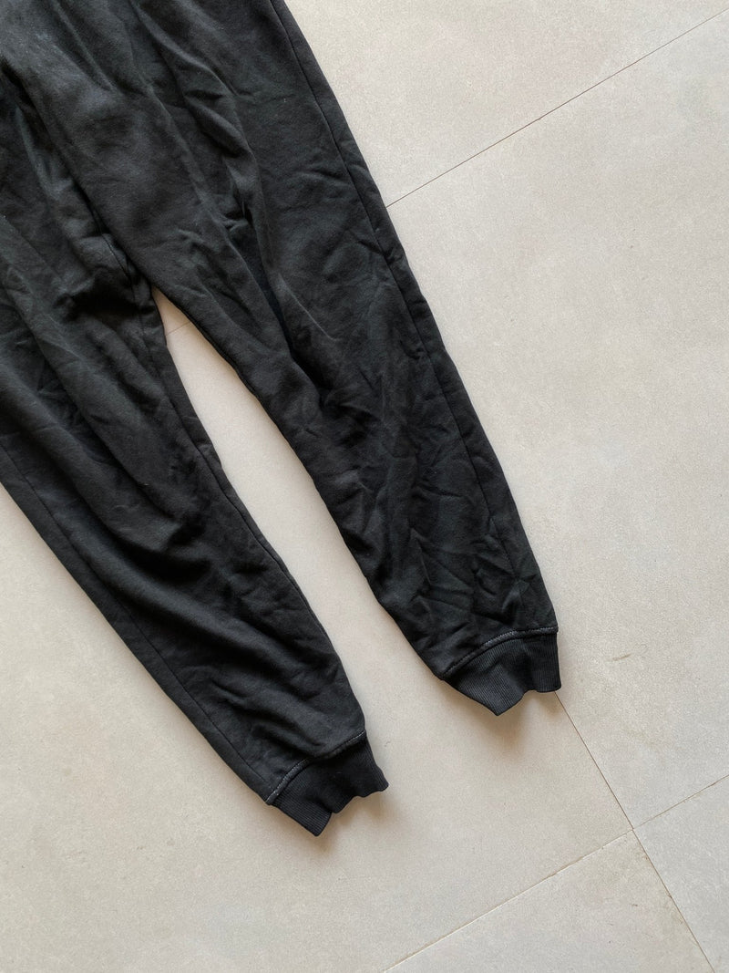 GYM SHARK SWEAT PANT - M - Aged Arc