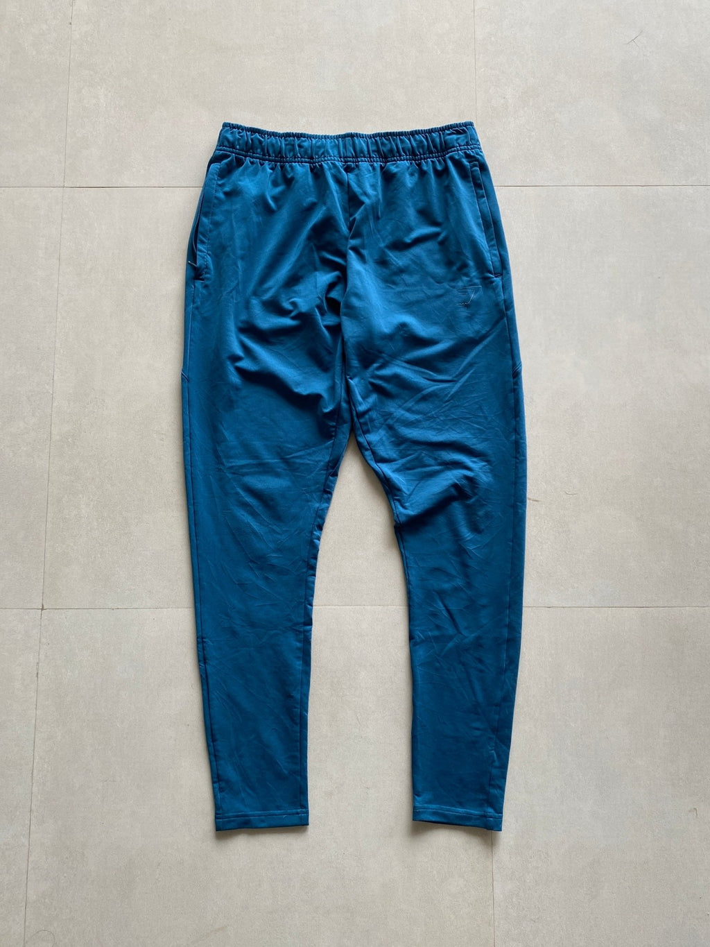 GYM SHARK SWEAT PANTS - M - Aged Arc