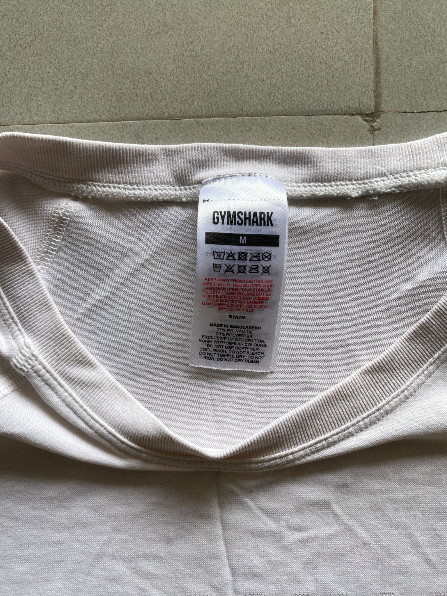 GYM SHARK TEE - M - Aged Arc