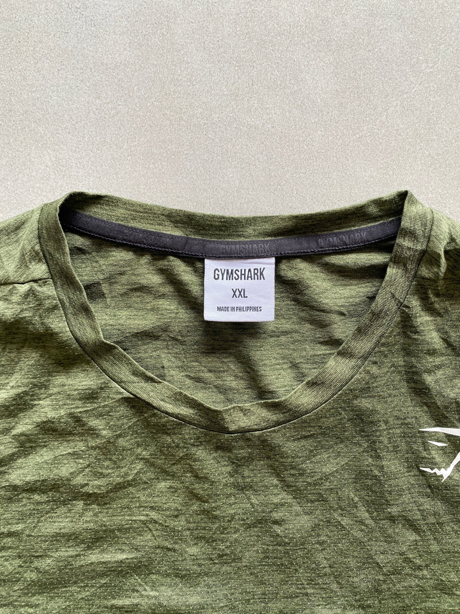 GYM SHARK TEE - XL - Aged Arc