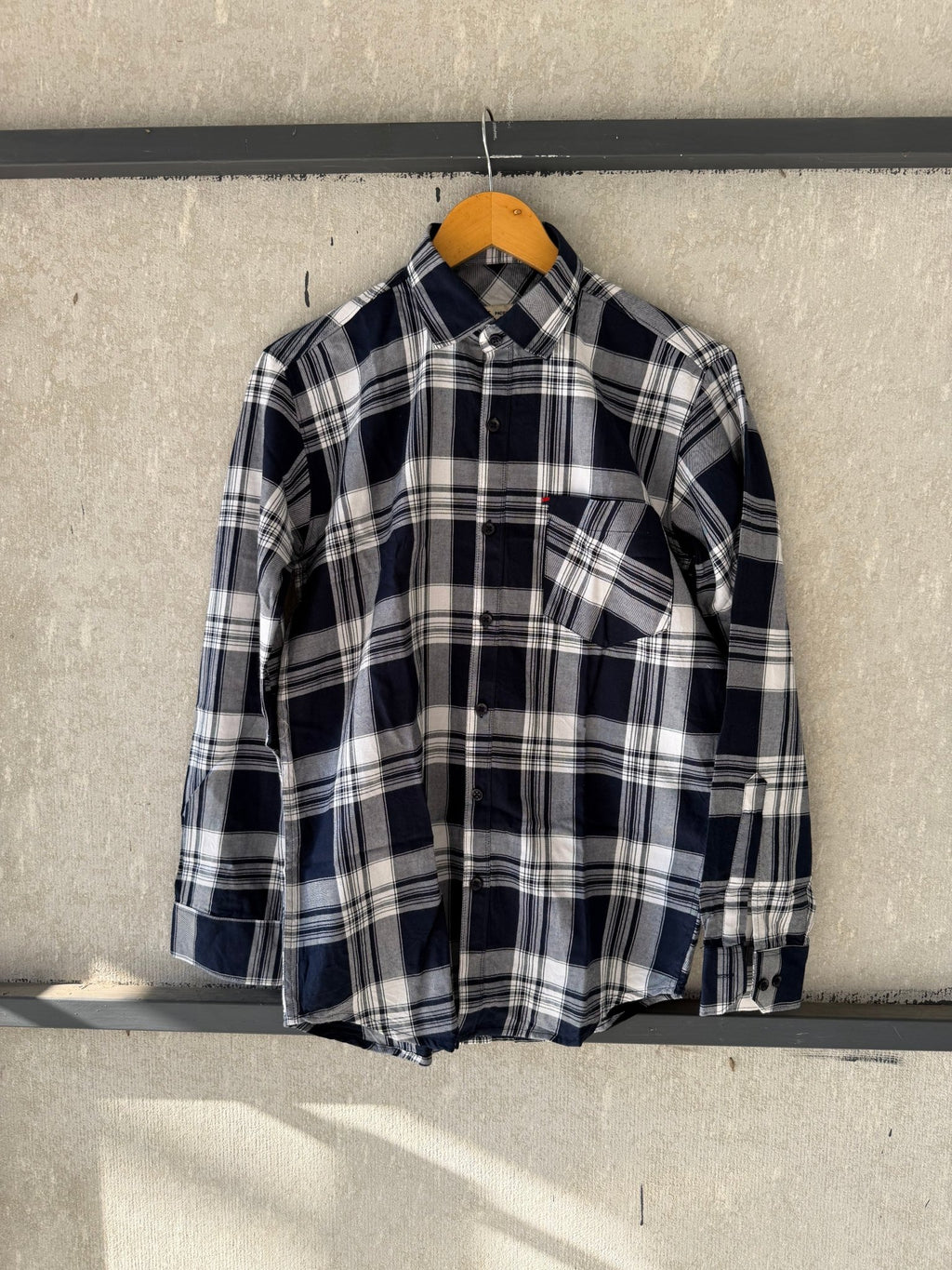 HOLLISTER CHECKERD SHIRT M-XL - Aged Arc