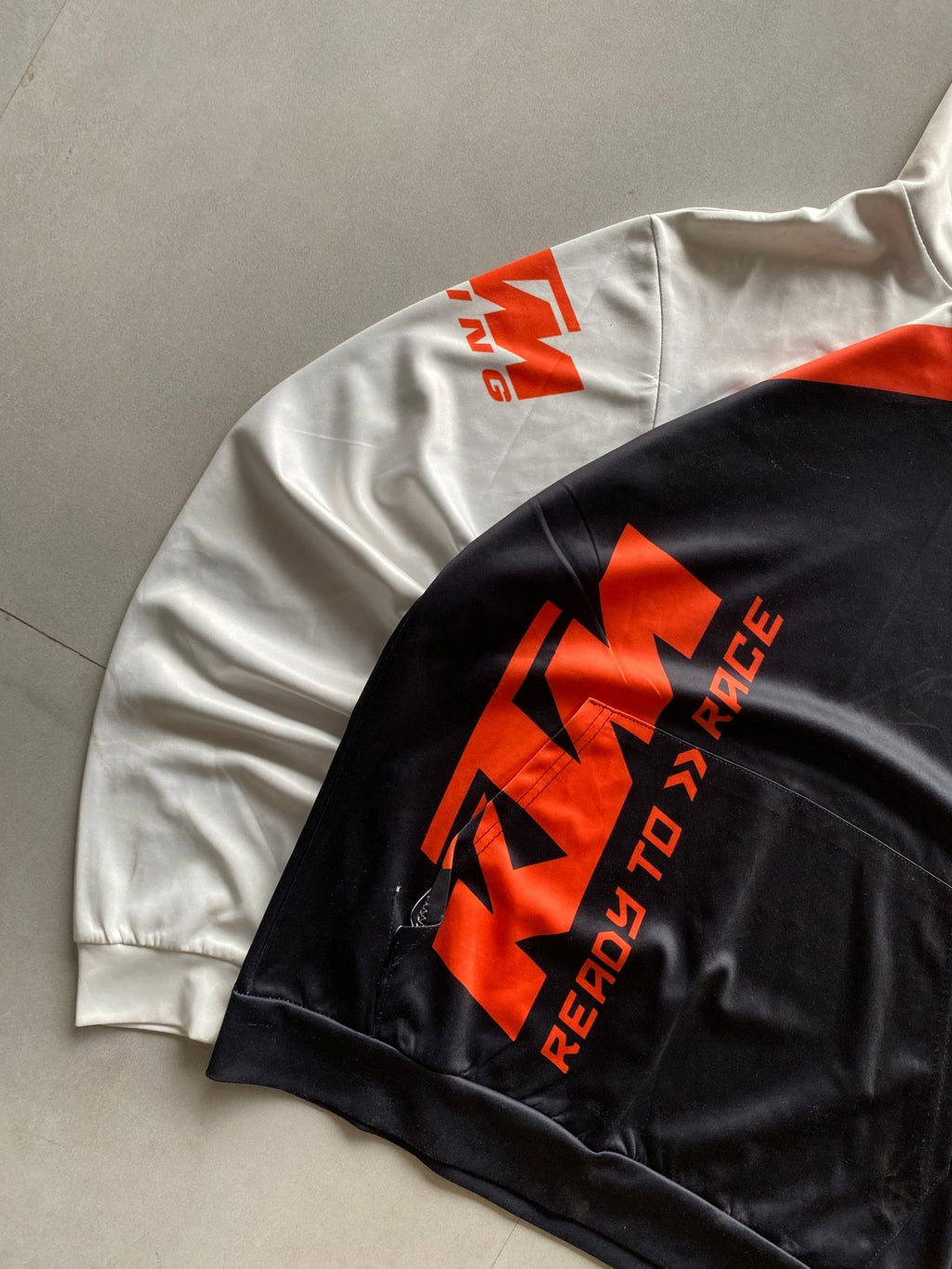 KTM PRINTED HOODIE - M - Aged Arc