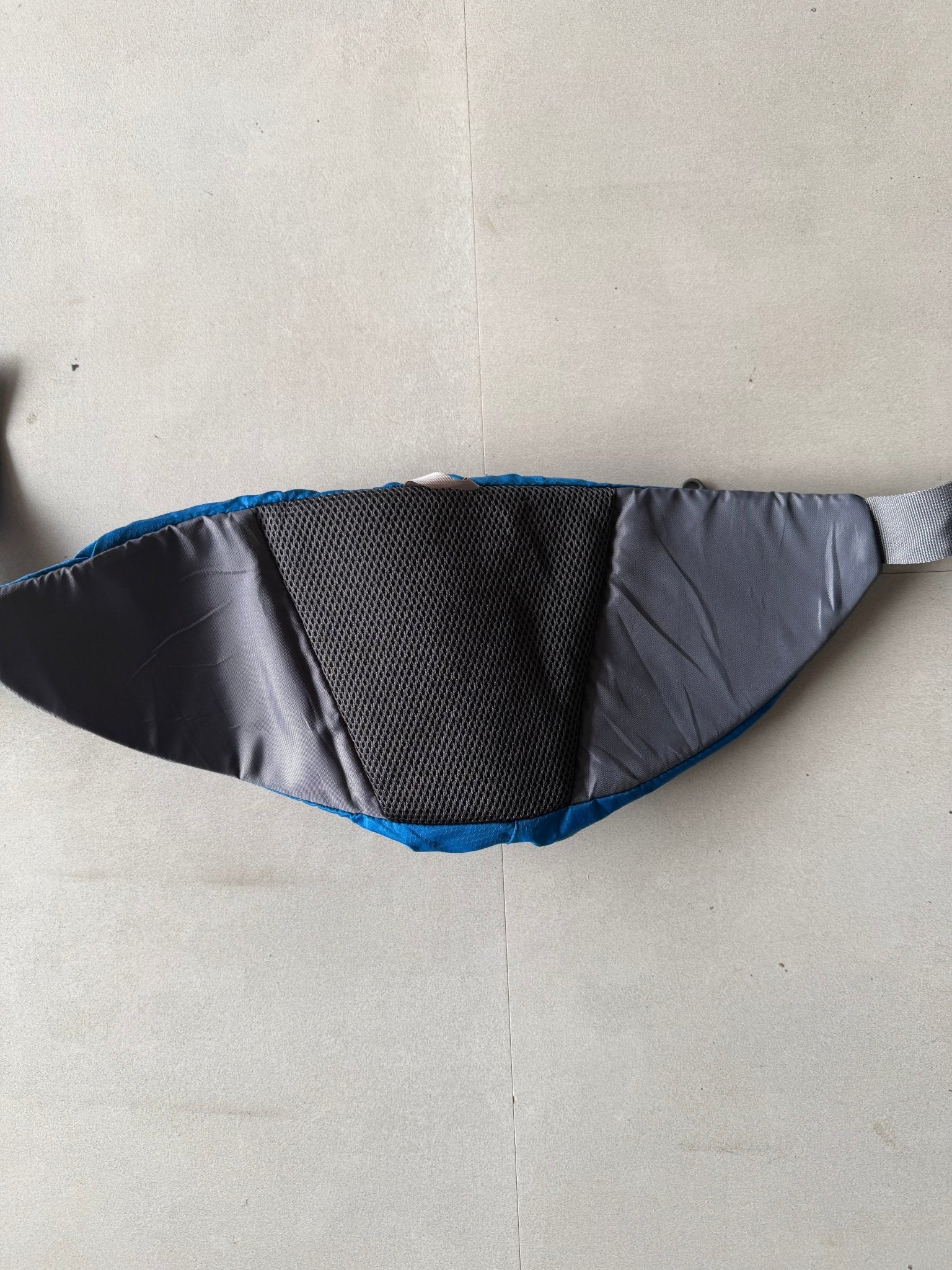 LOW ALPINE UTLITY WAIST BAG - Aged Arc