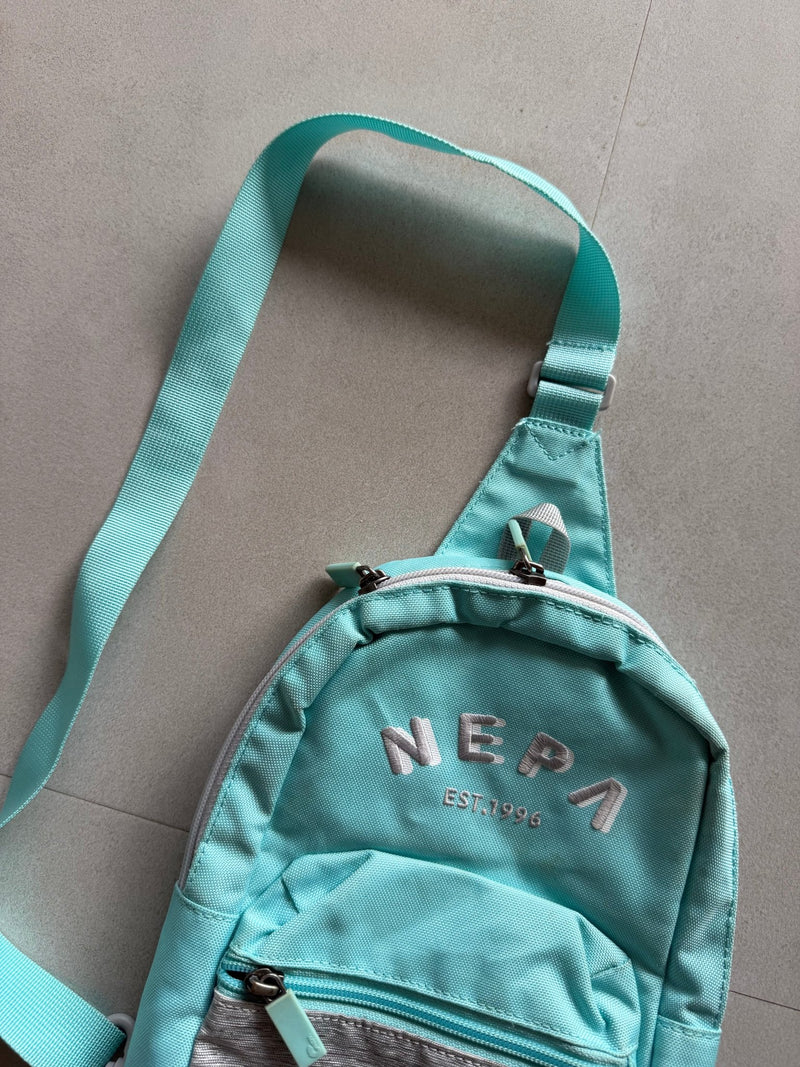 NEPA CROSS BODYBAG - Aged Arc