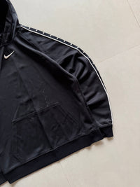 NIKE CENTRE SWOOSH HOODIE - XS - Aged Arc