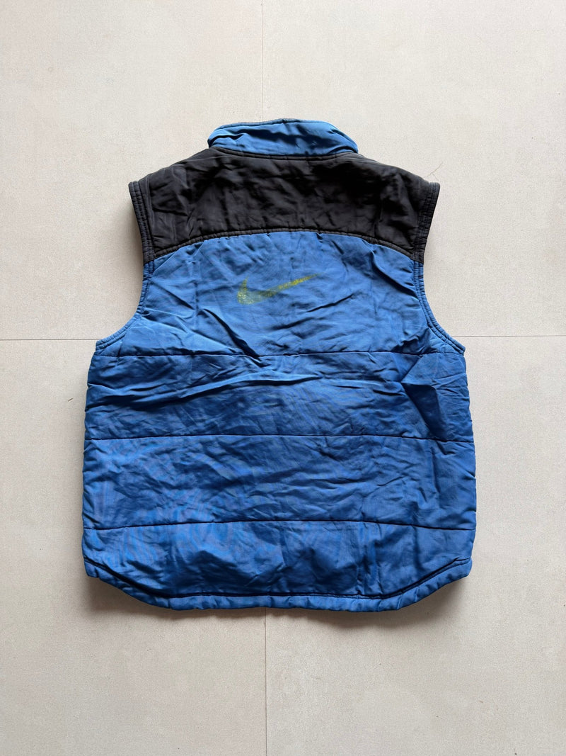 NIKE PUFFER VEST - XS - Aged Arc