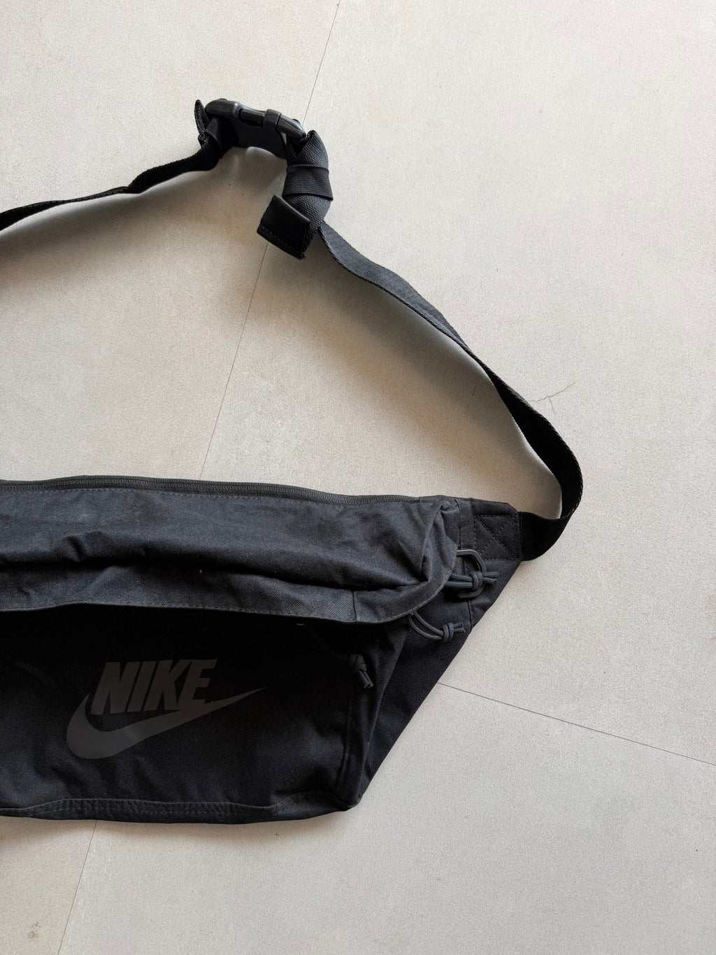 NIKE SHOULDER BAG - Aged Arc