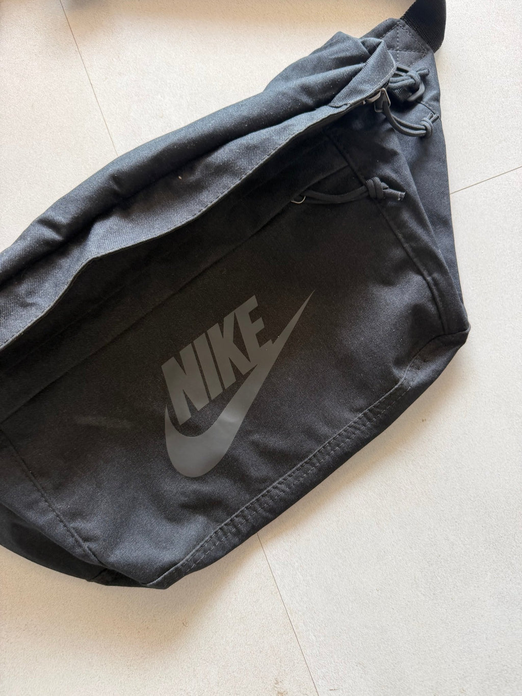 NIKE SHOULDER BAG - Aged Arc