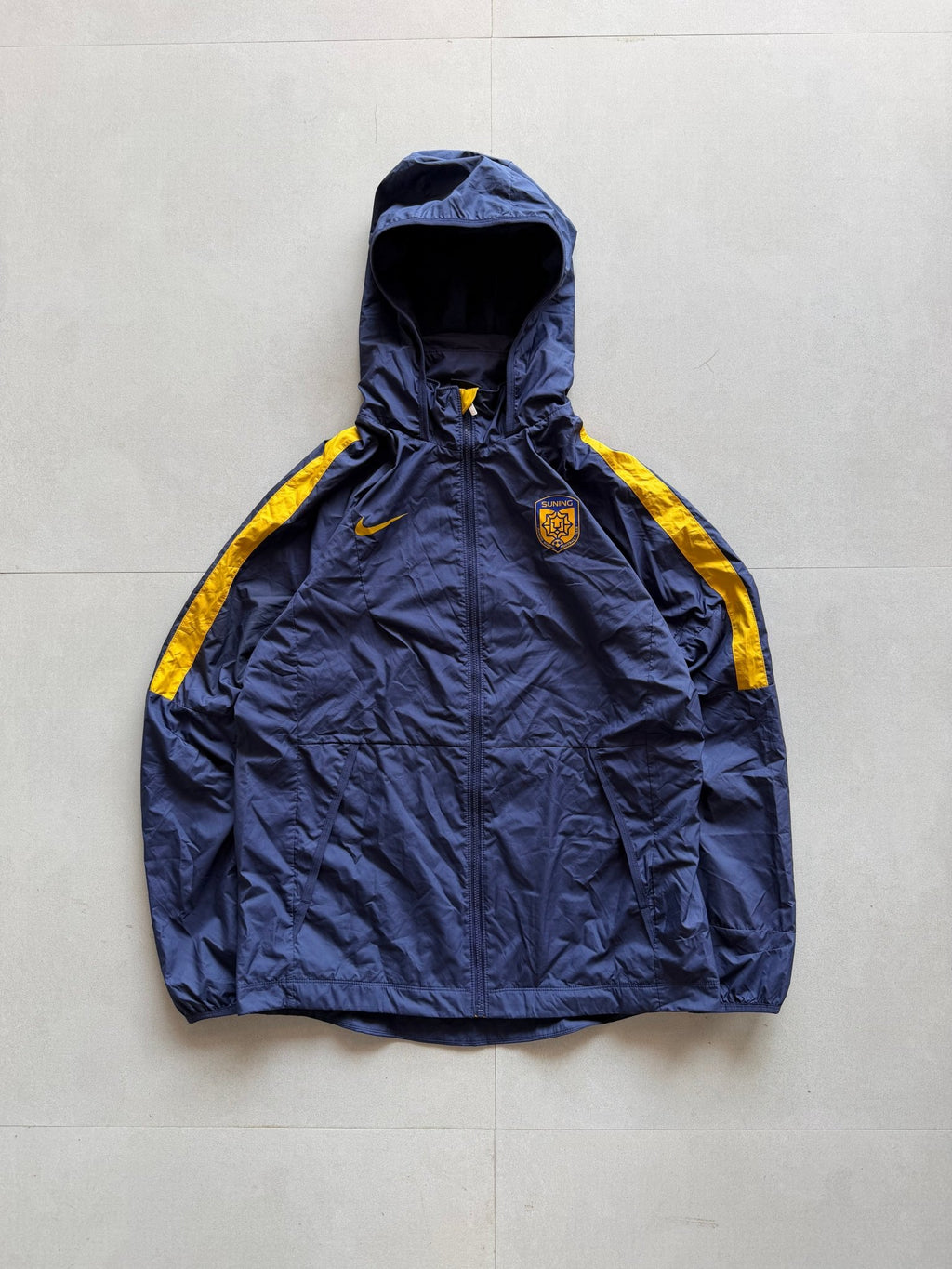 NIKE SUNNING HOODED JACKET - Aged Arc