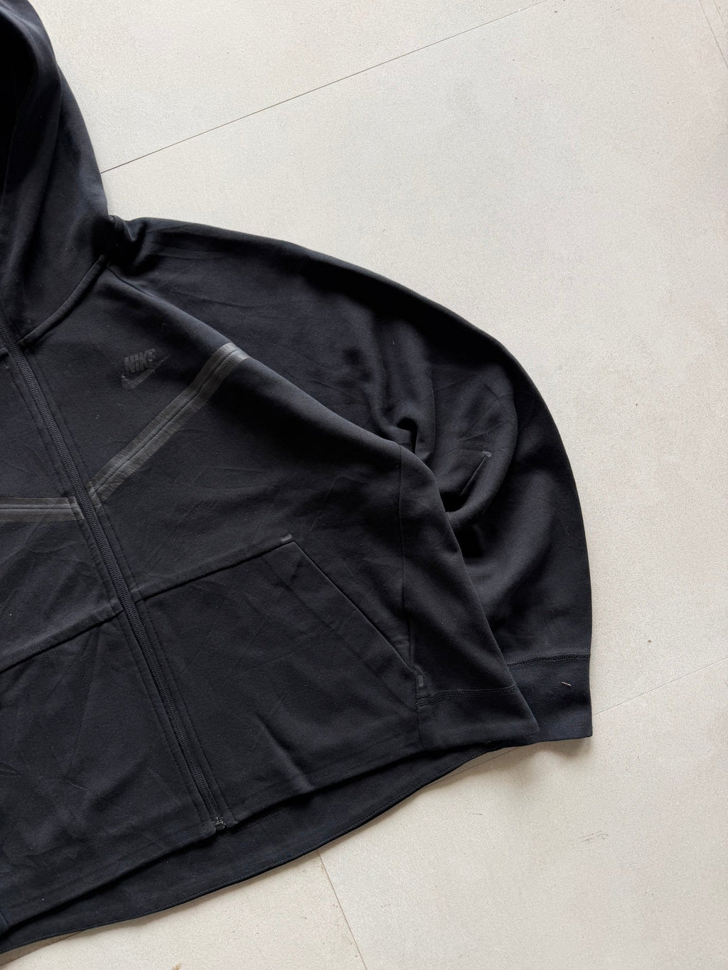 NIKE TECH JACKET - XS - Aged Arc