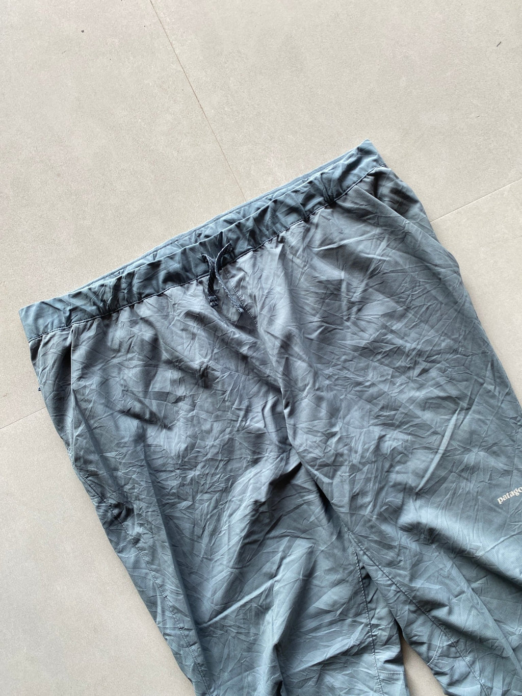 PATAGONIA OUTDOOR PANT - L - Aged Arc