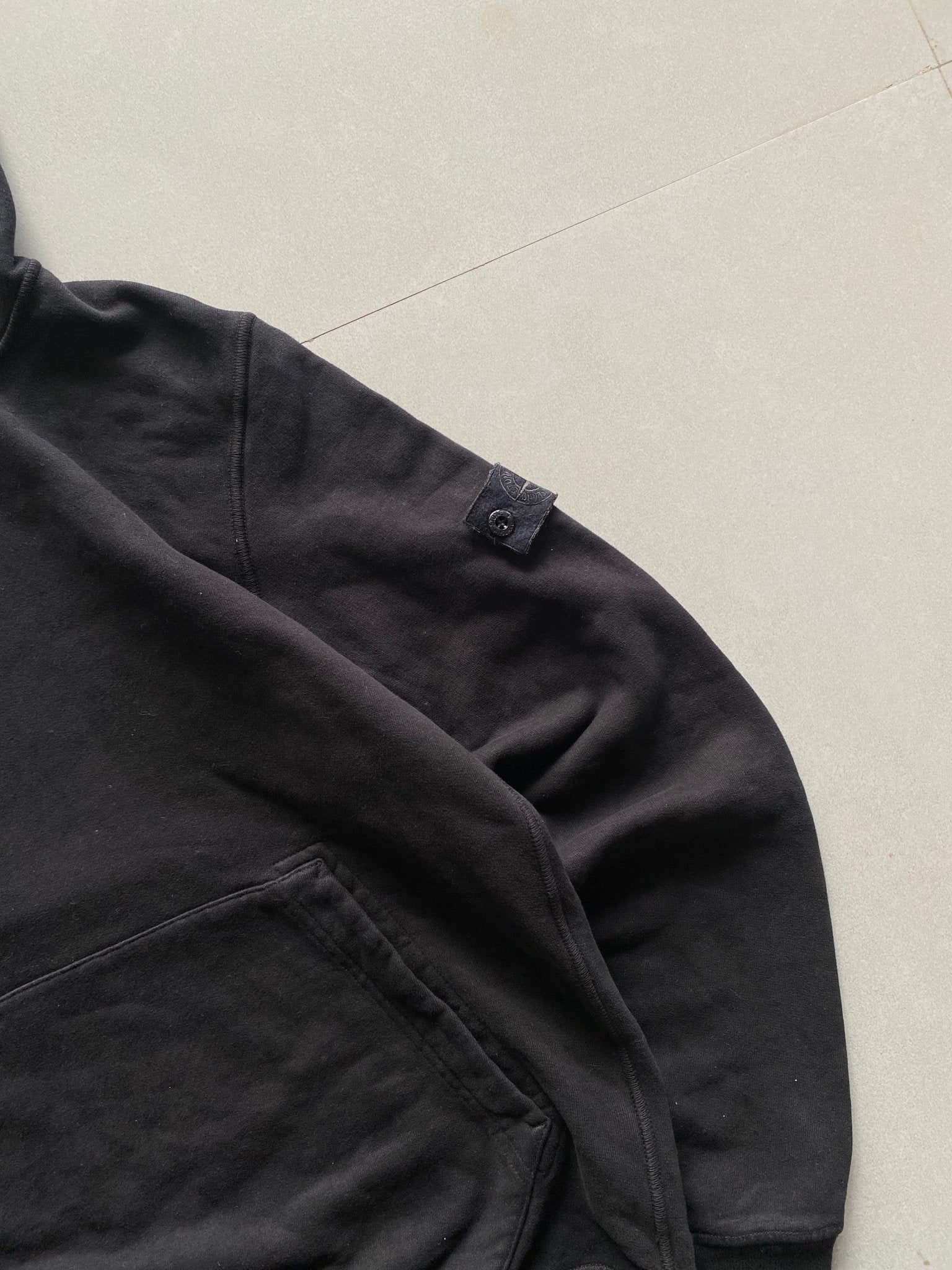 STONE ISLAND HOODIE - S - Aged Arc