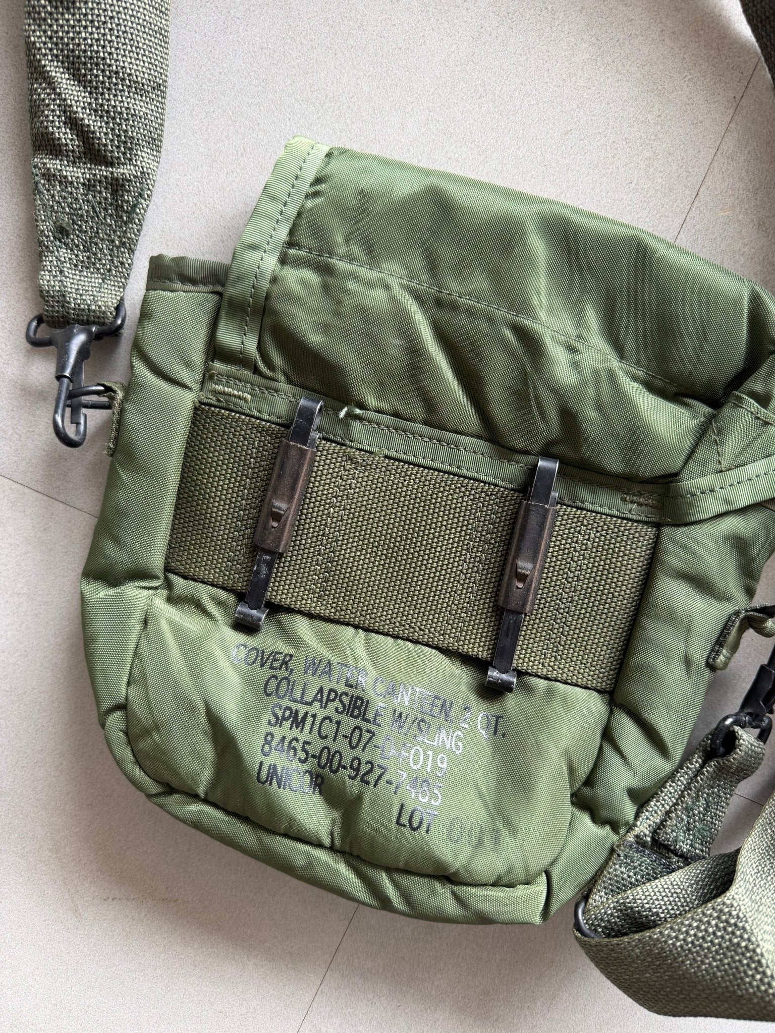 U S ARMY MILITARY WATER BAG - Aged Arc