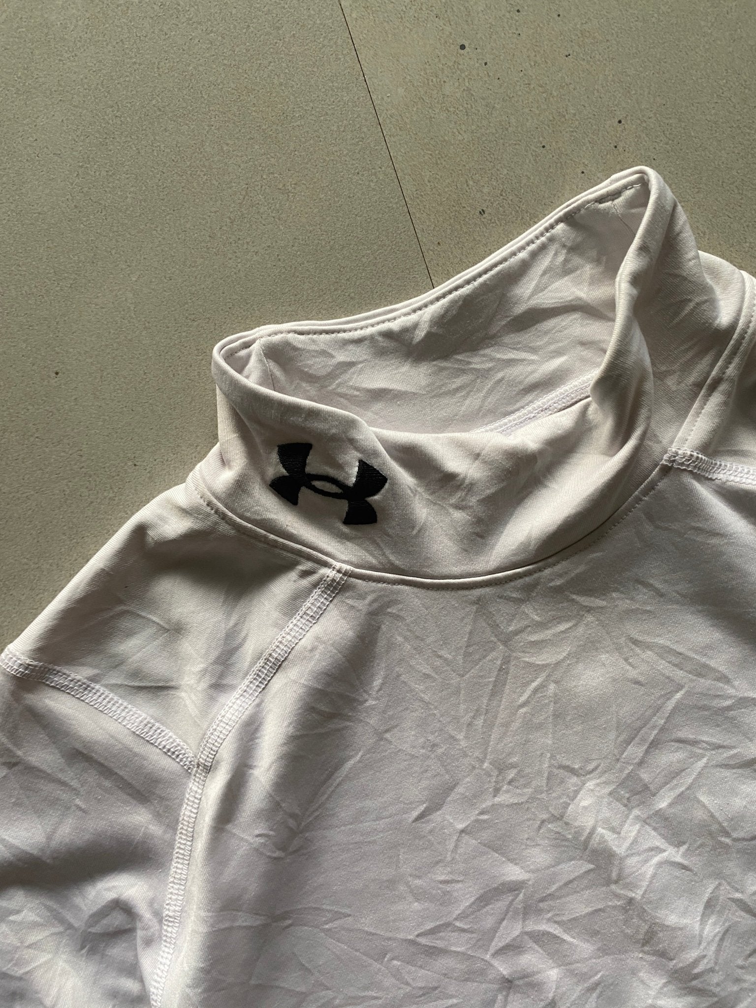 UNDER ARMOUR COMPRESSION TEE - L - Aged Arc