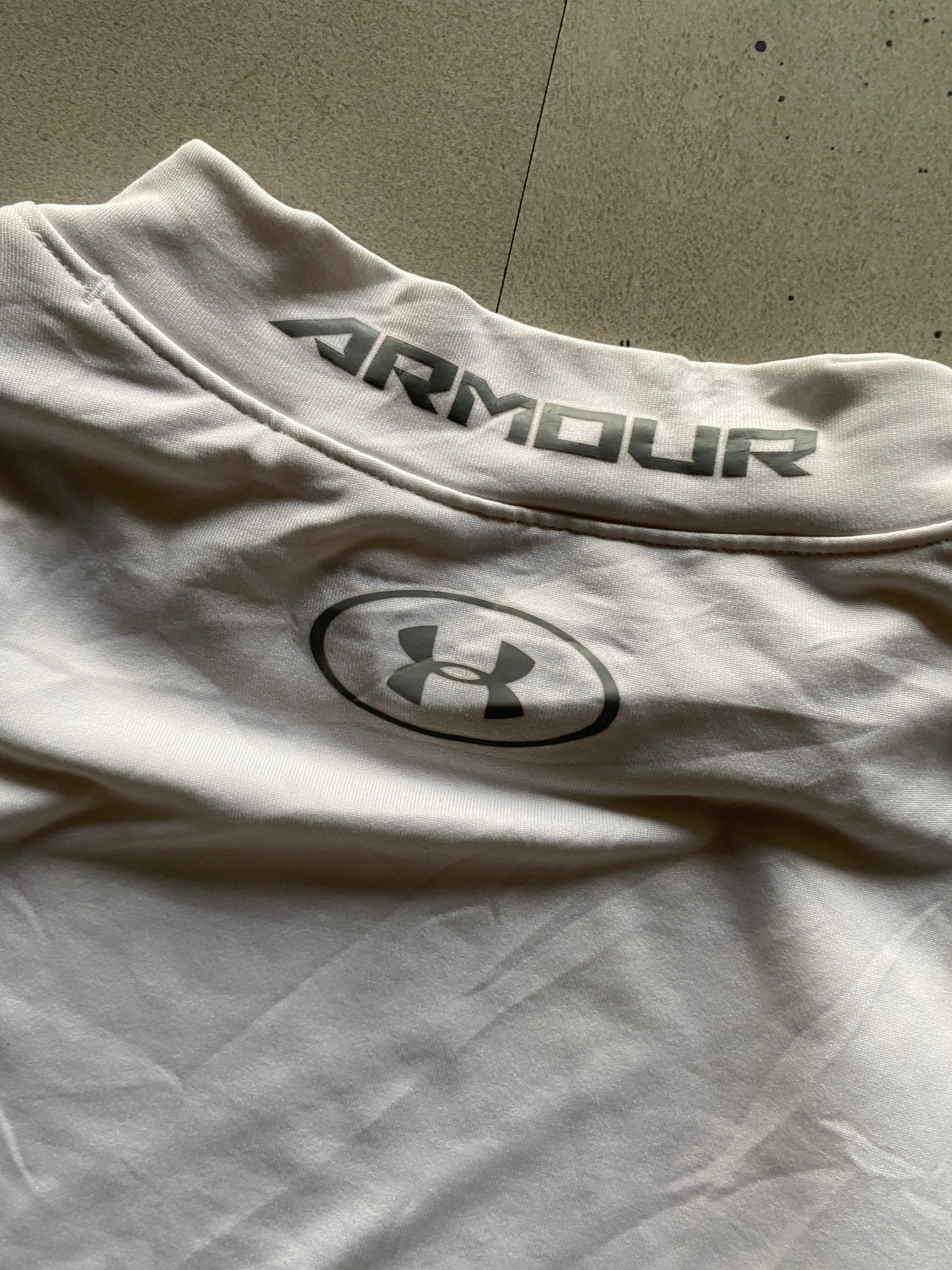 UNDER ARMOUR COMPRESSION TEE - M - Aged Arc