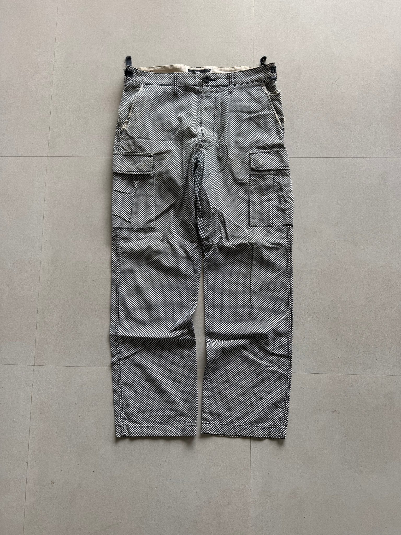 VANS CHECKERD PANT - M - Aged Arc