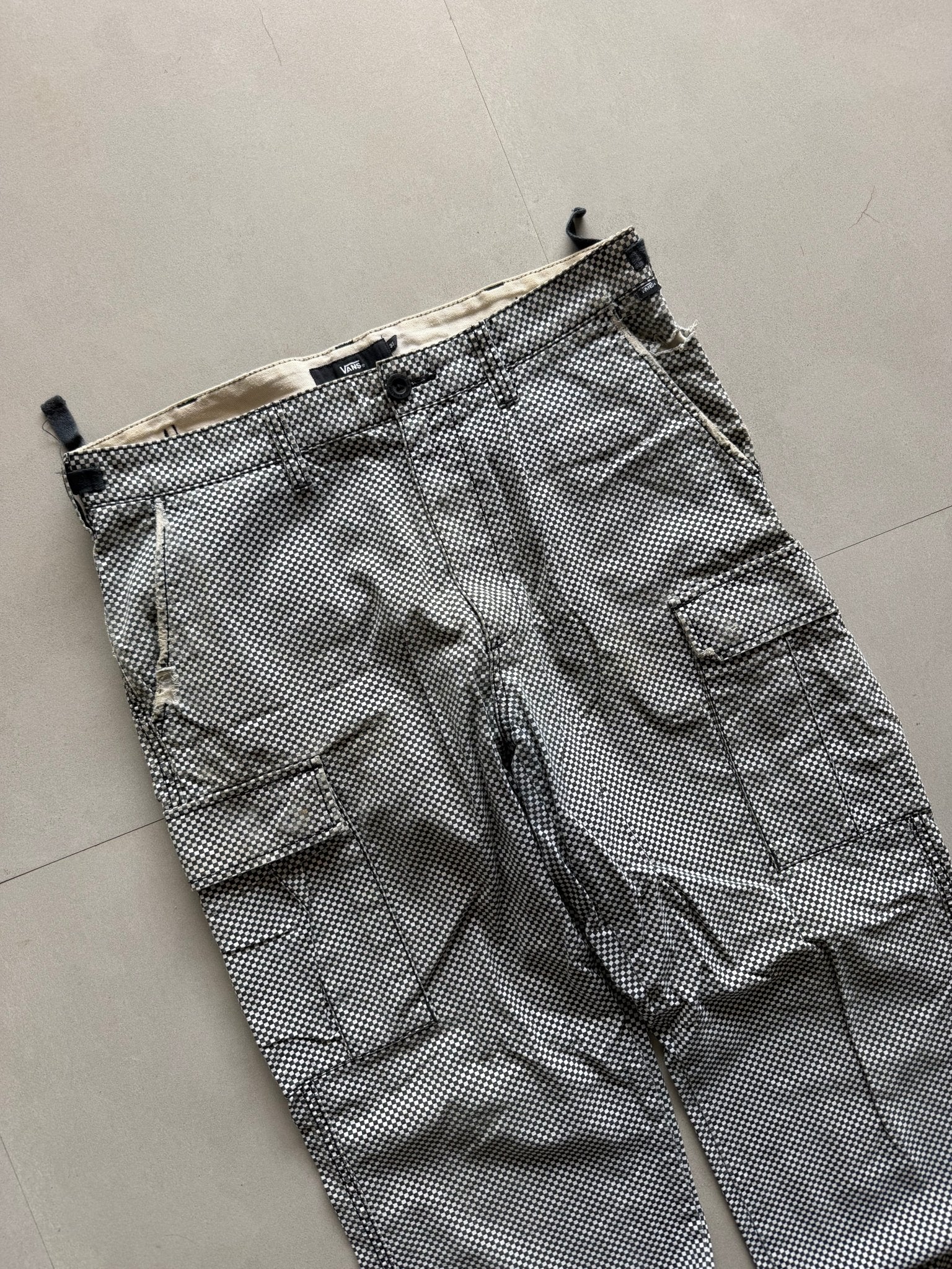 VANS CHECKERD PANT - M - Aged Arc